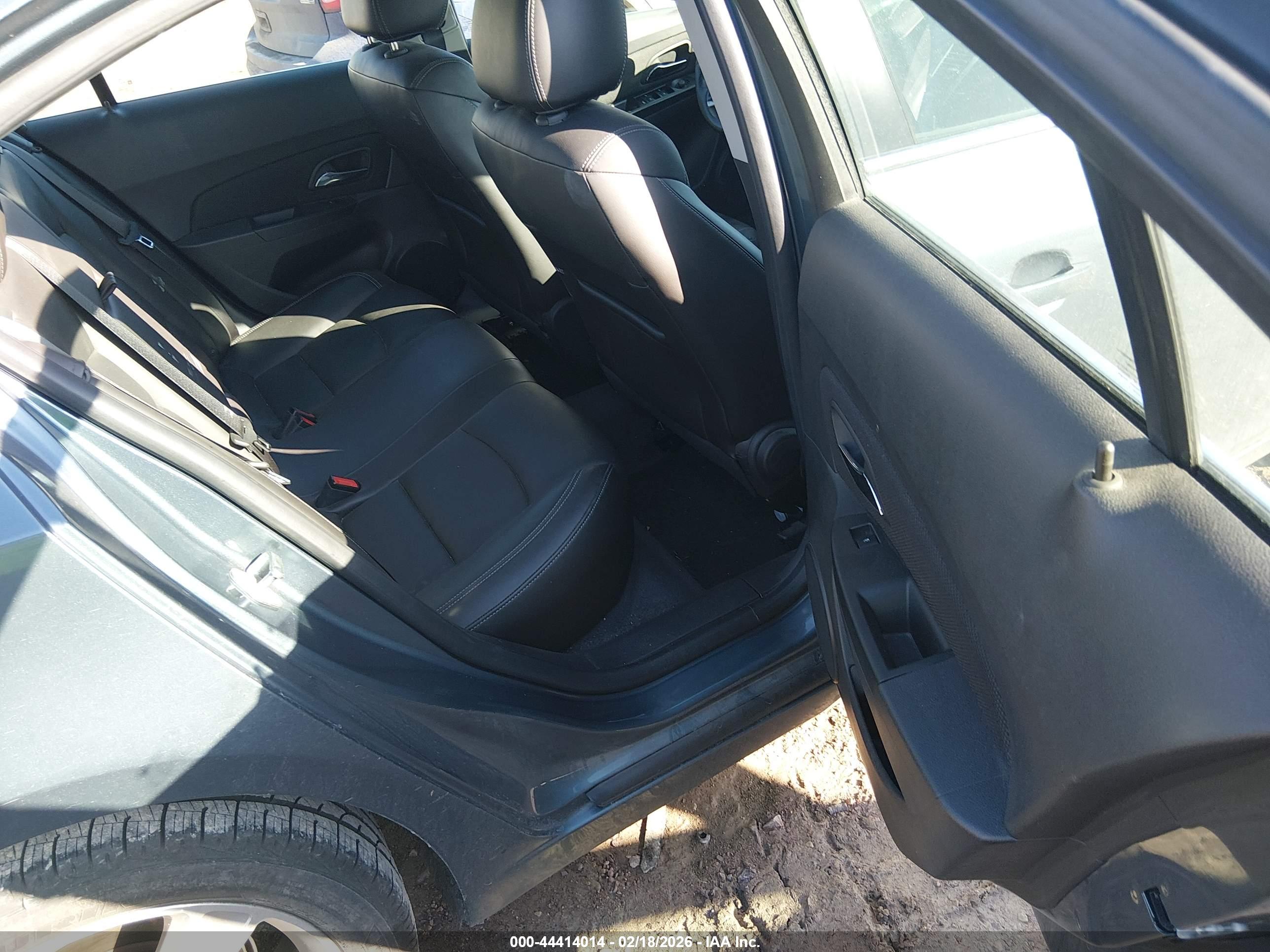 CHEVROLET CRUZE image 8