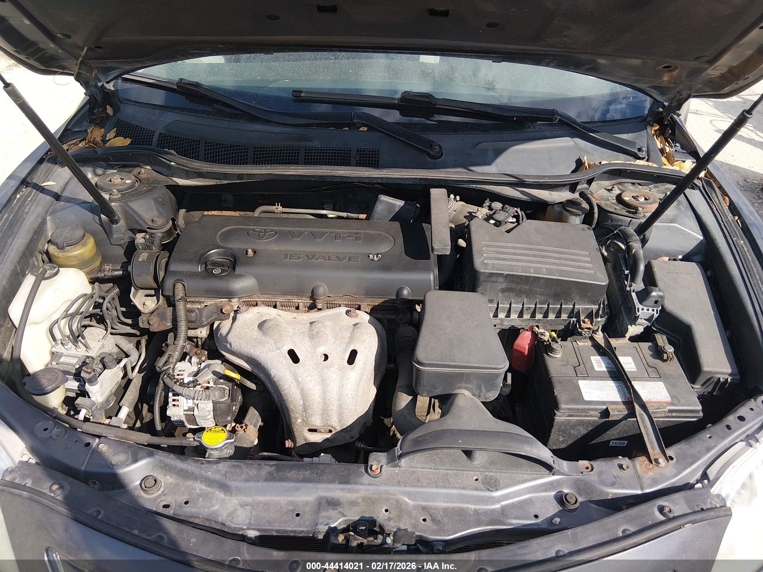 TOYOTA CAMRY image 10