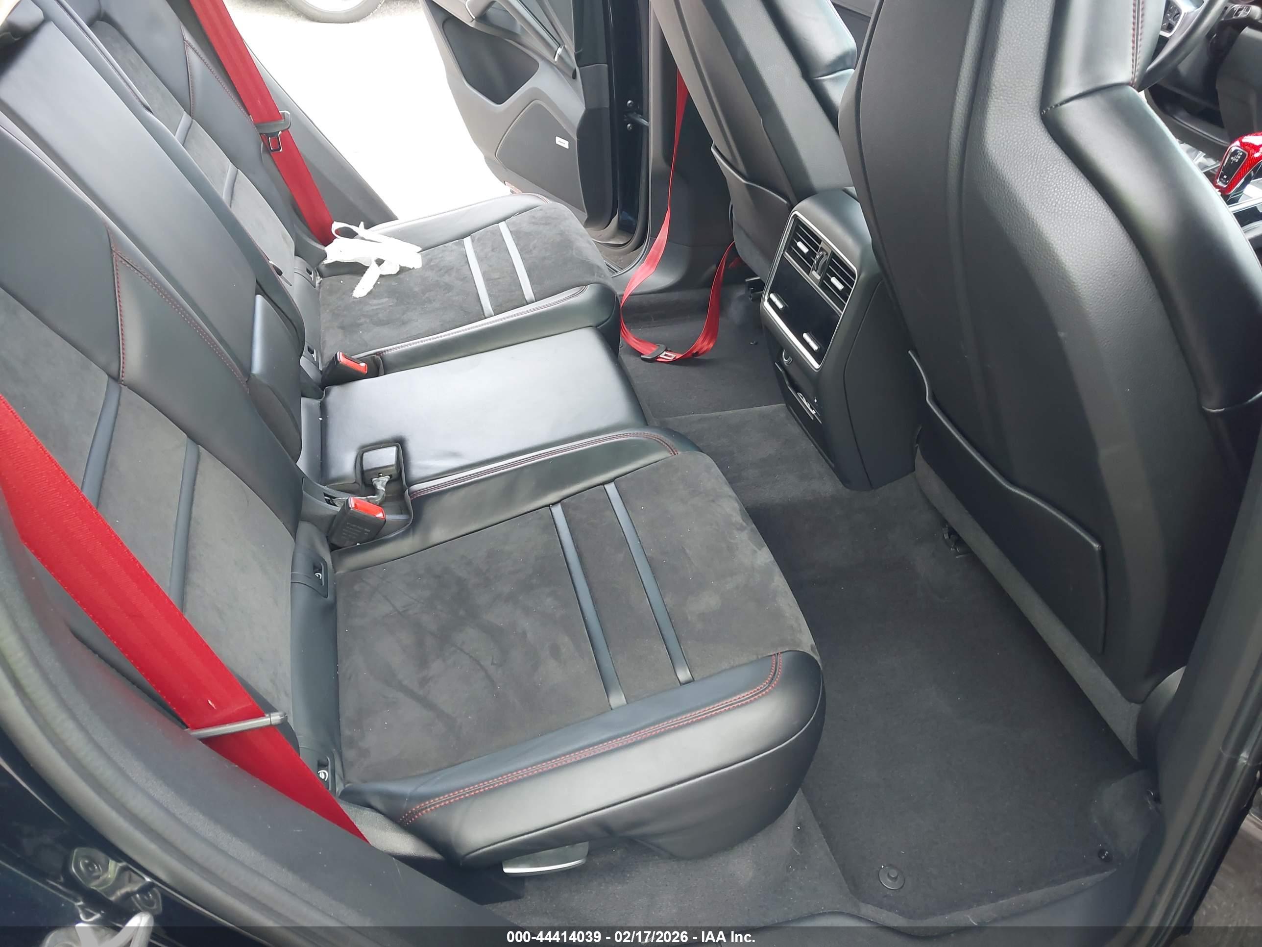 PORSCHE CAYENNE image 8