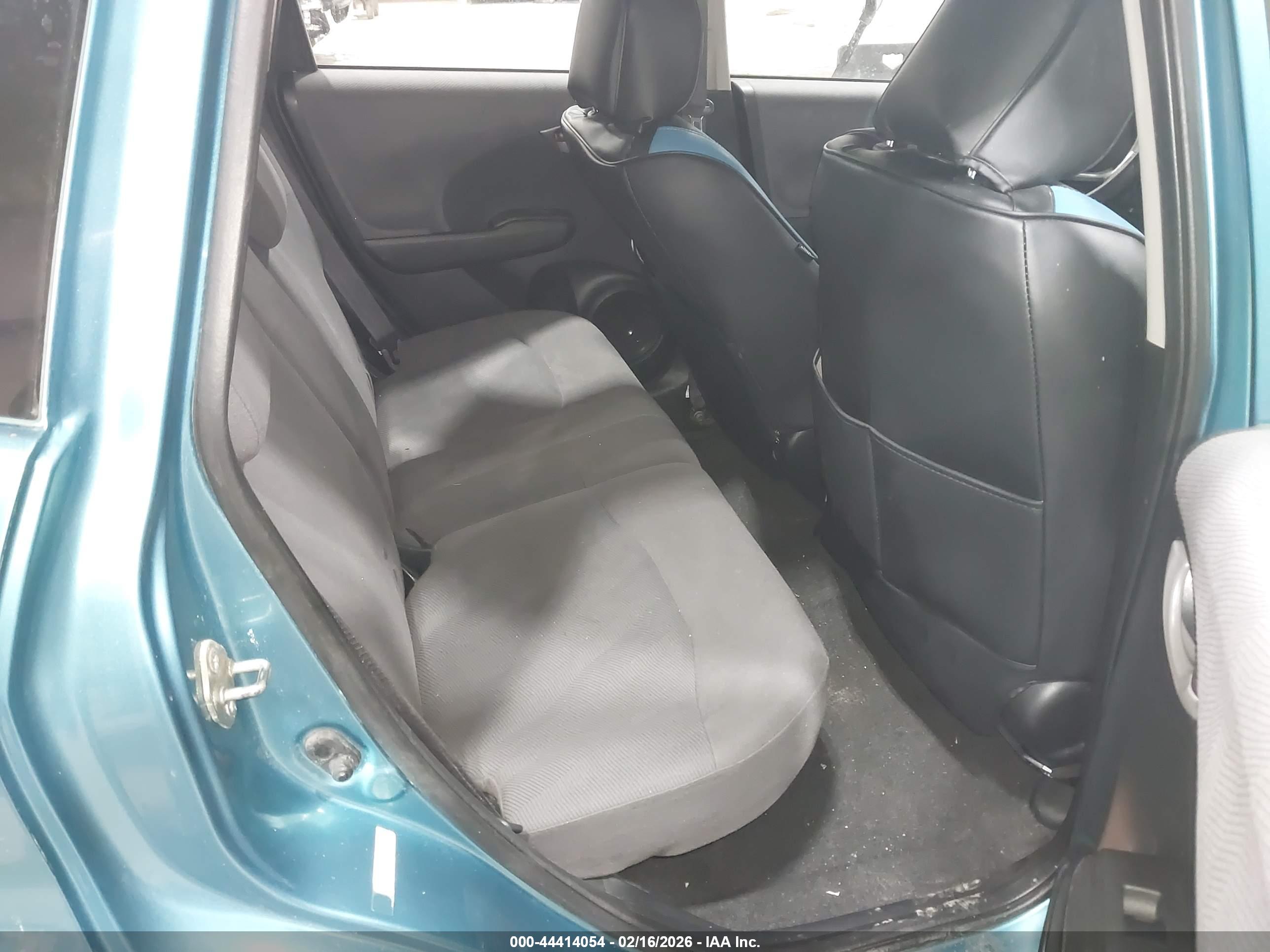 HONDA FIT image 8