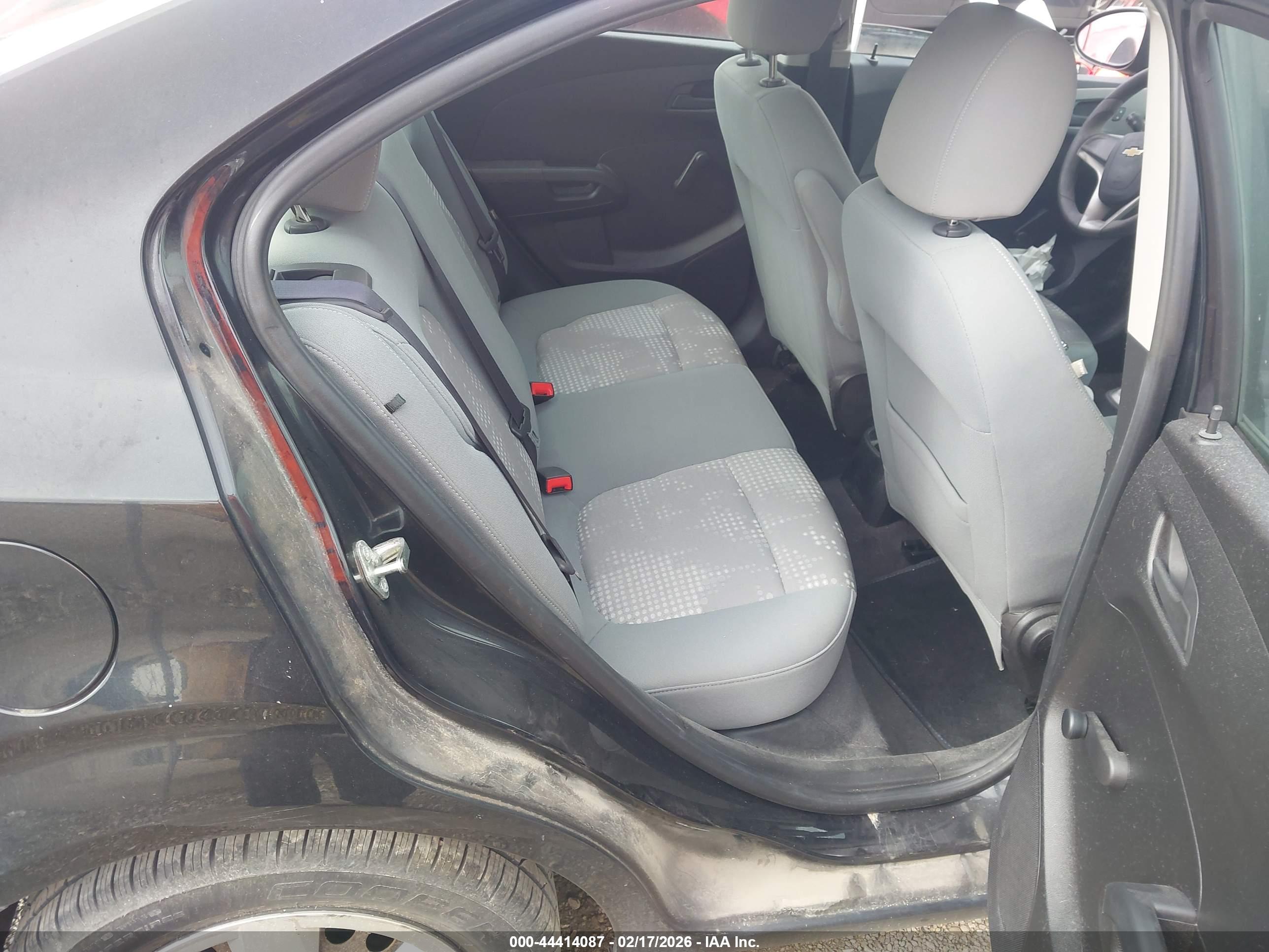 CHEVROLET SONIC image 8