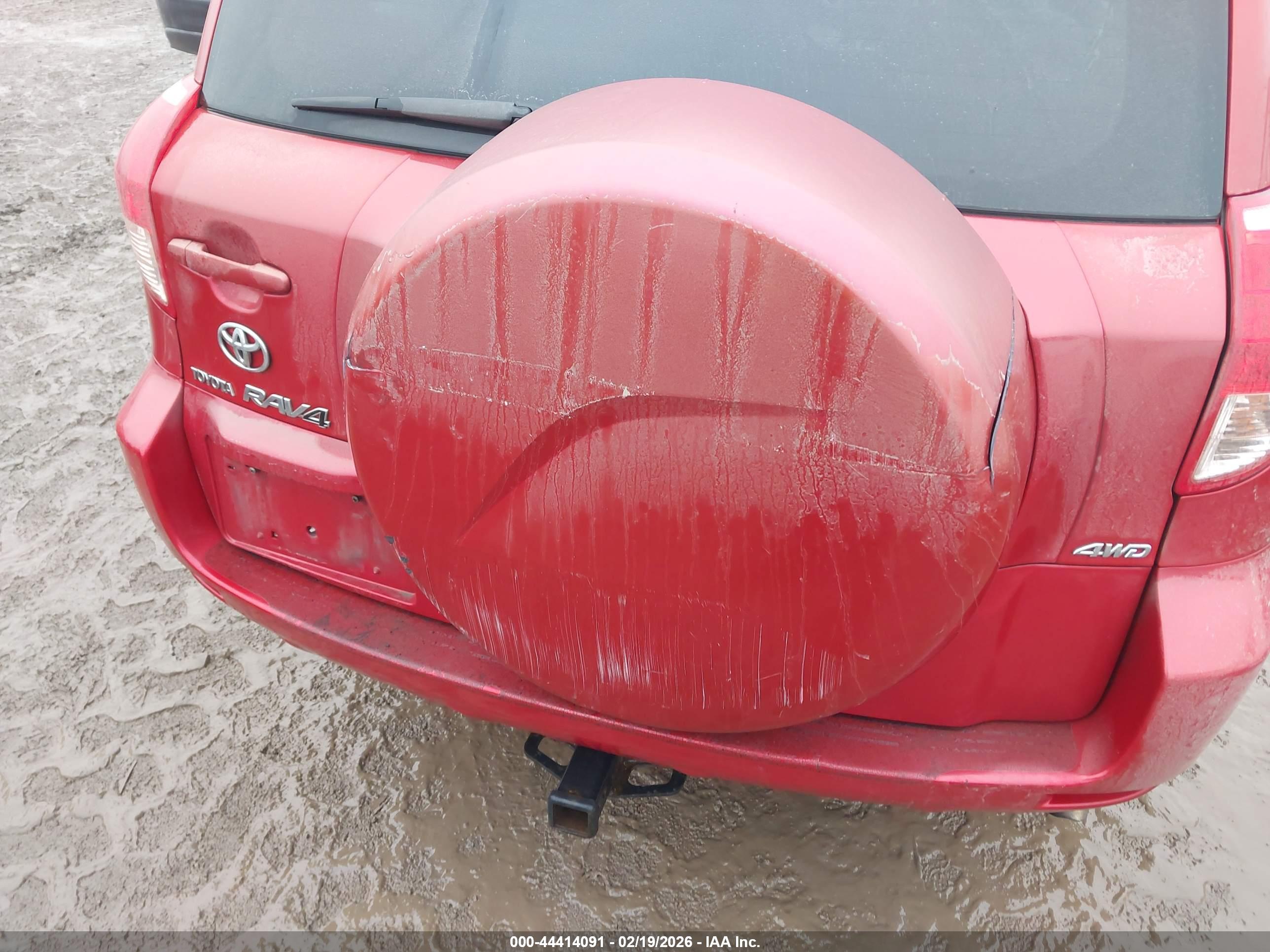 TOYOTA RAV4 image 6