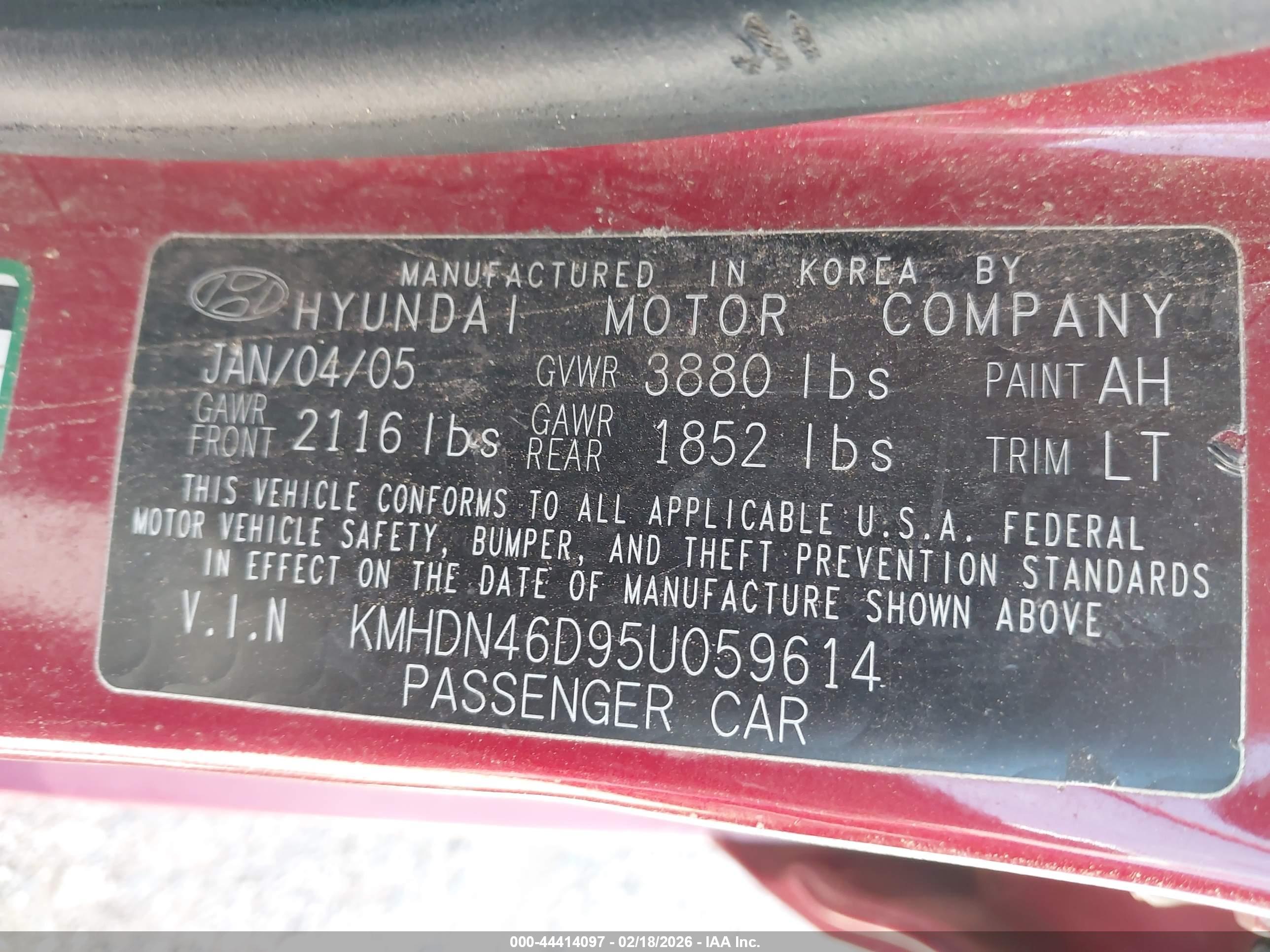 HYUNDAI ELANTRA image 9