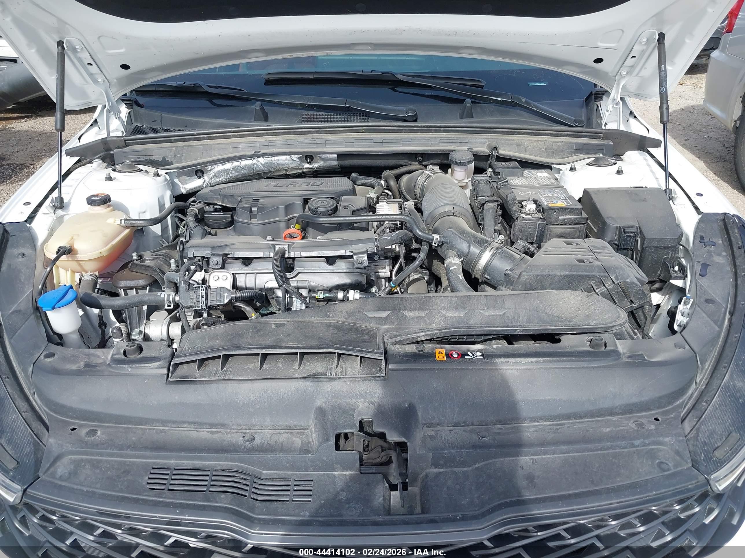 KIA K5 image 10