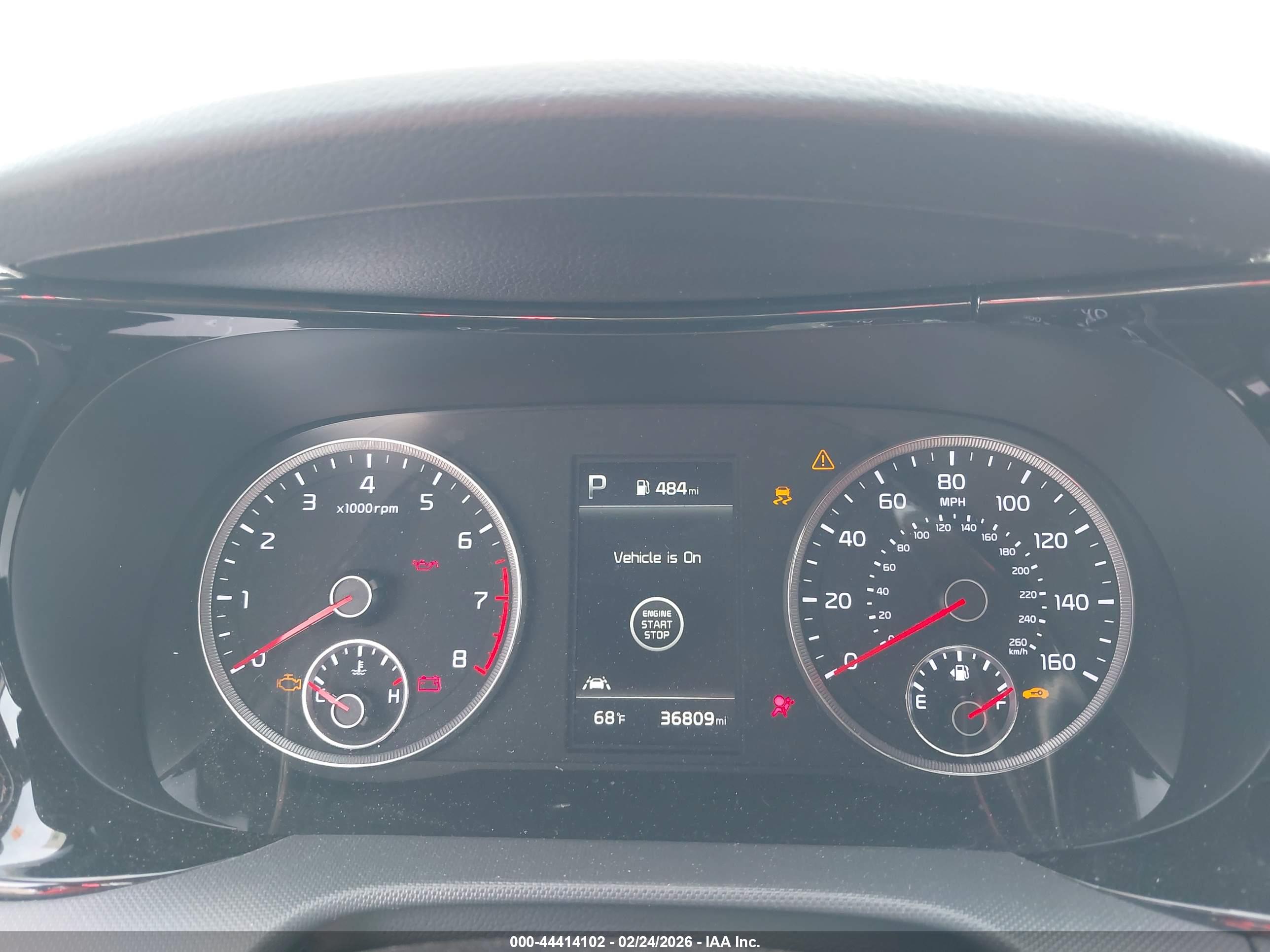 KIA K5 image 7