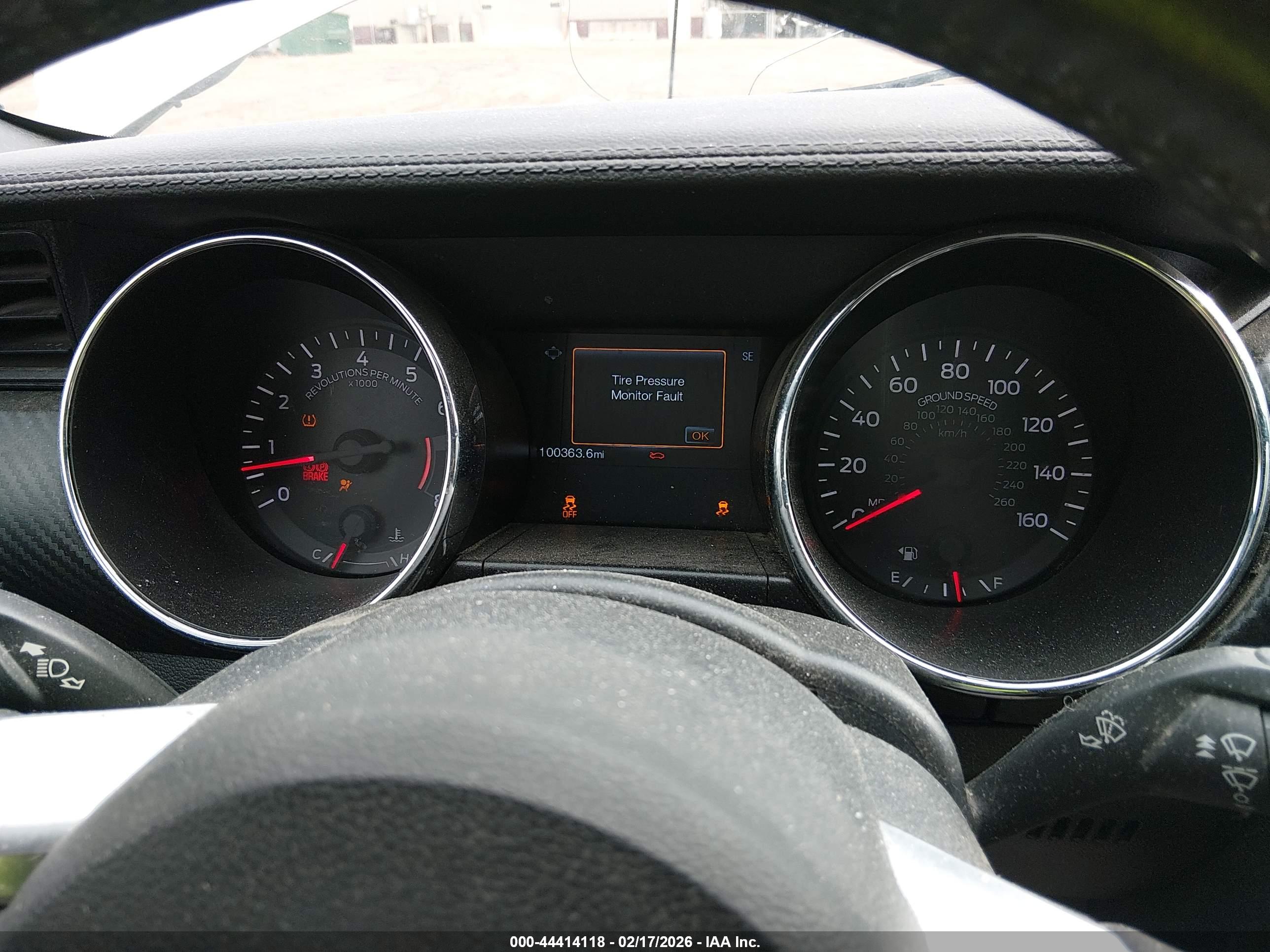 FORD MUSTANG image 7