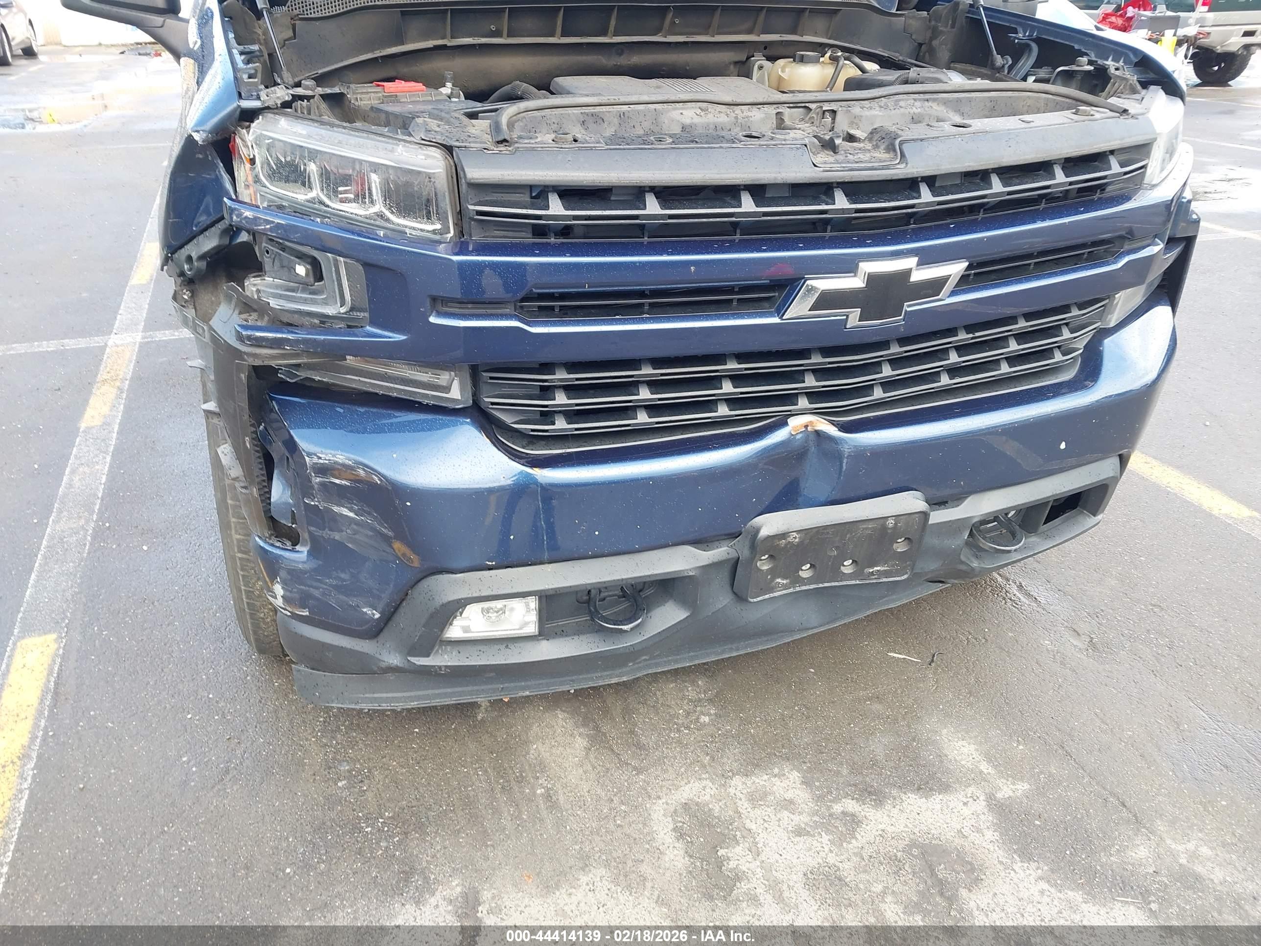 CHEVROLET SILVERADO image 6