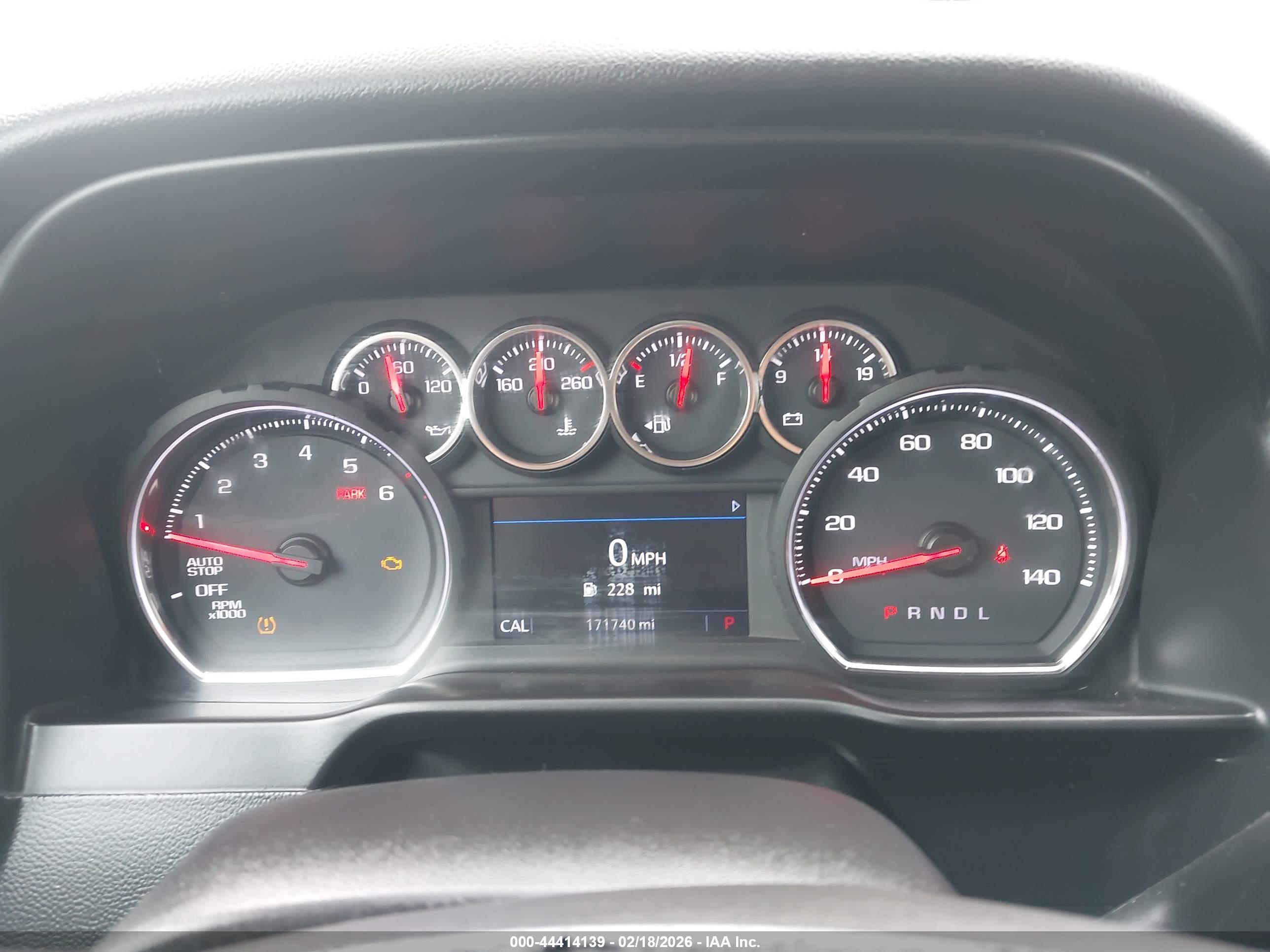 CHEVROLET SILVERADO image 7