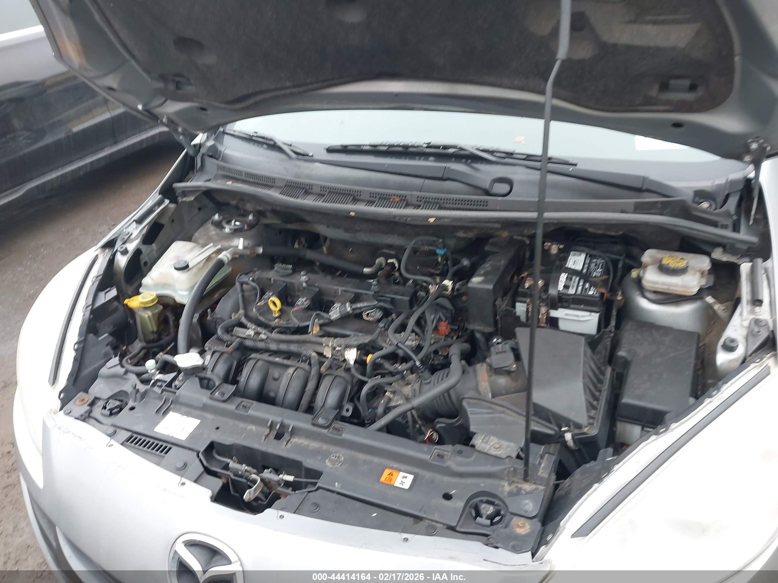 MAZDA MAZDA5 image 10