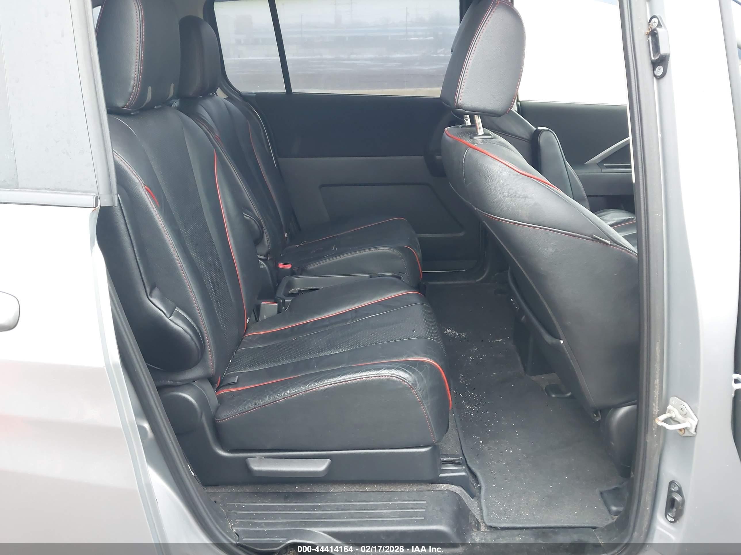MAZDA MAZDA5 image 8