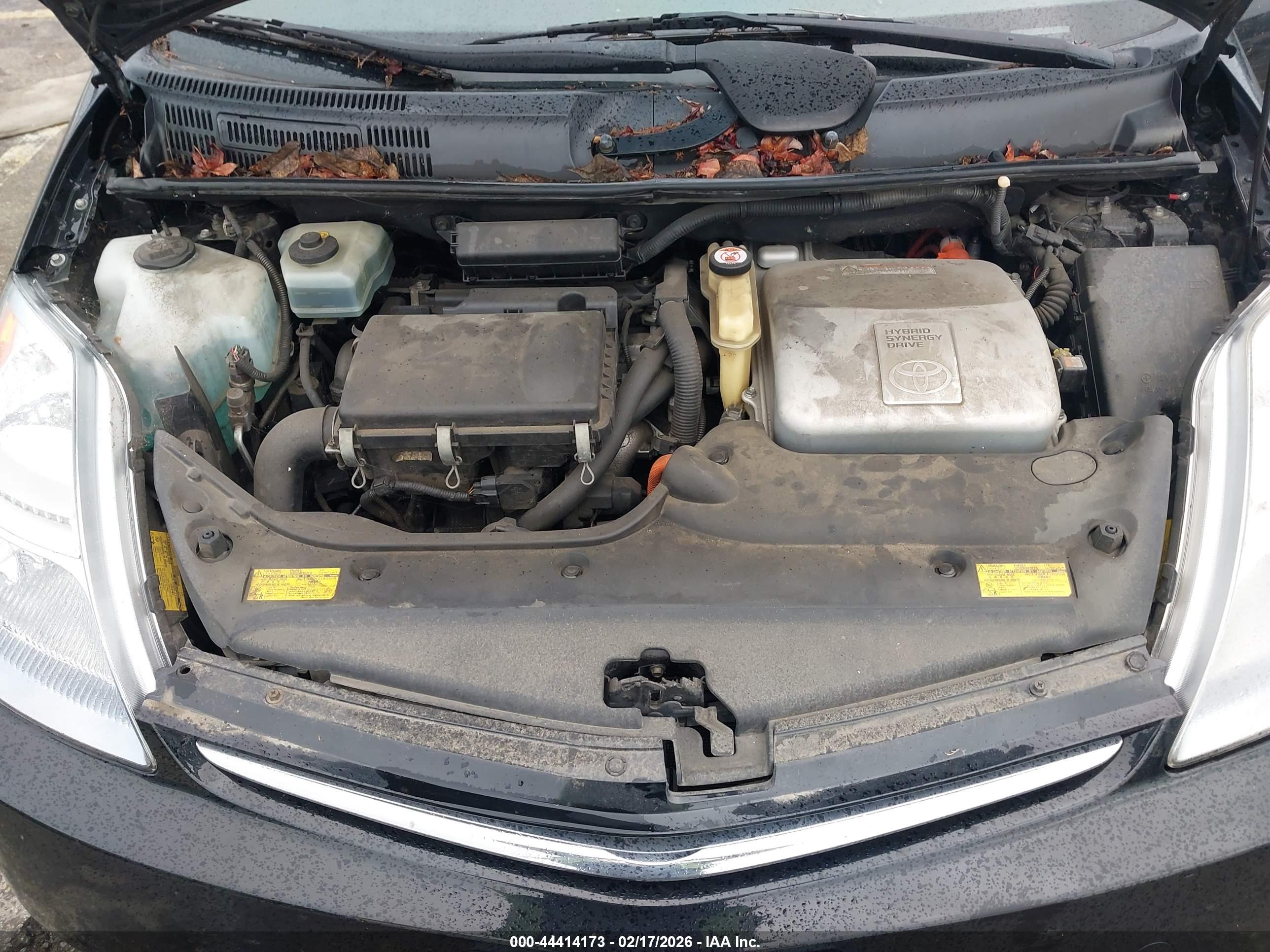TOYOTA PRIUS image 10