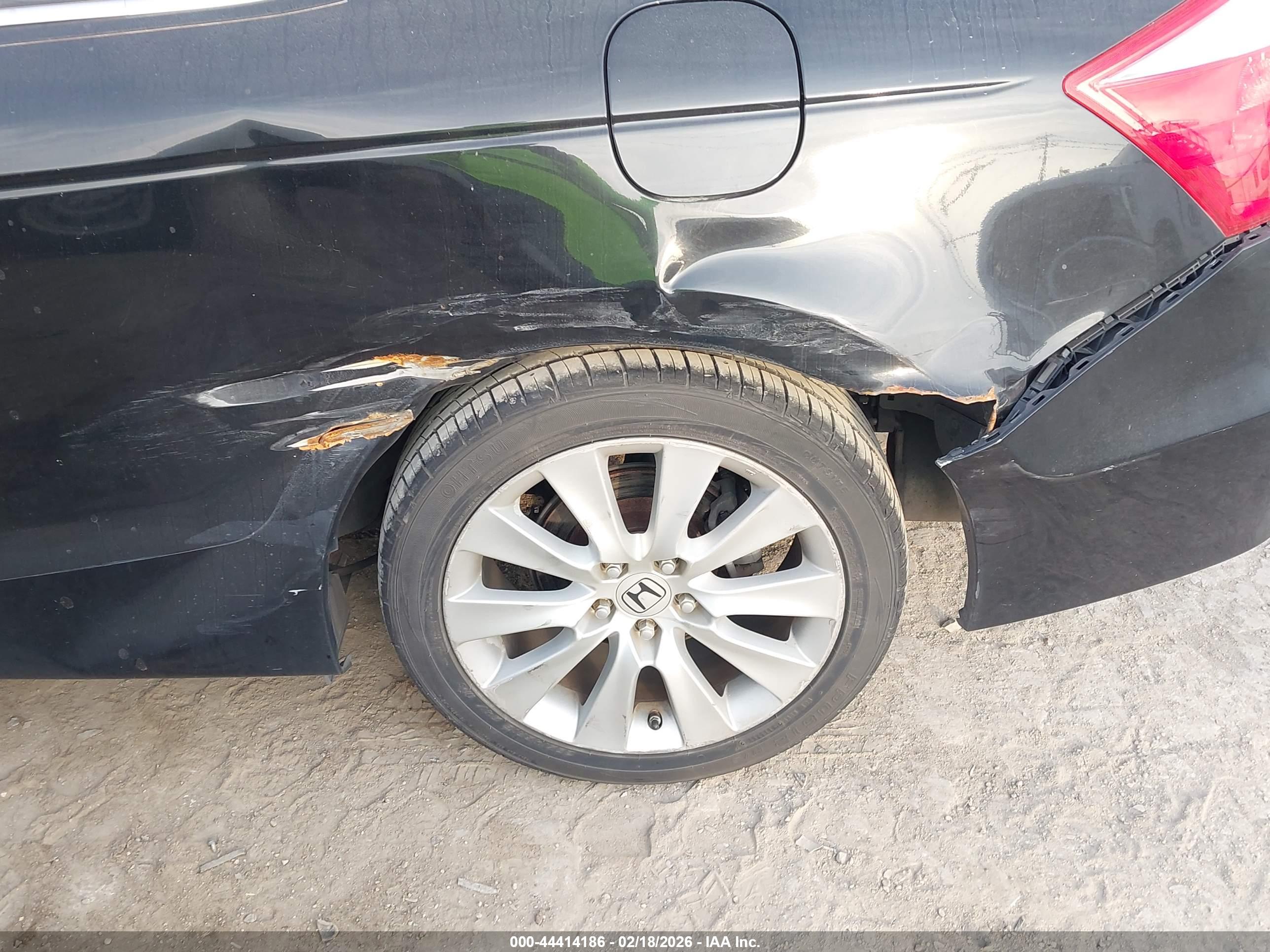 HONDA ACCORD image 6