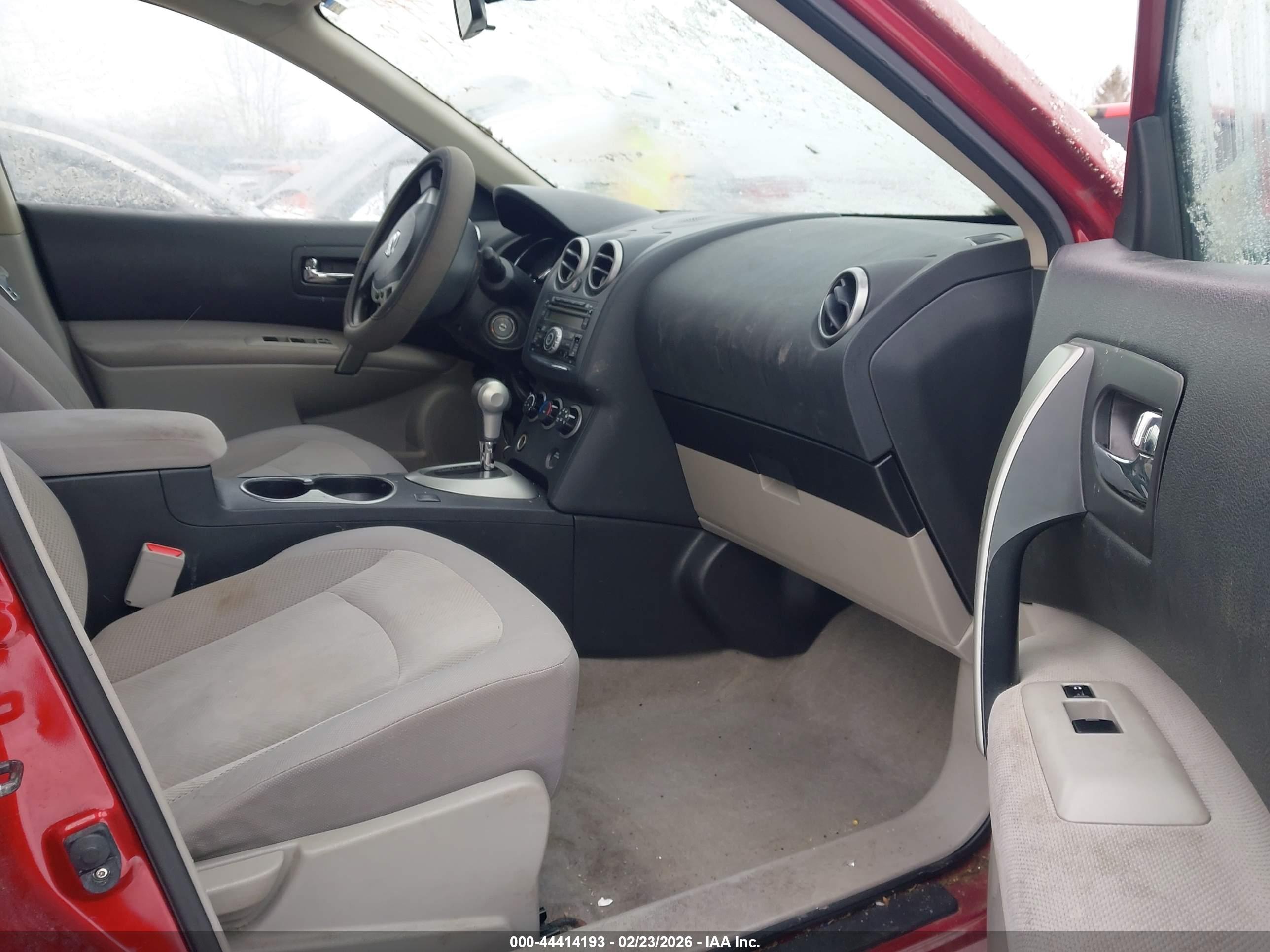 NISSAN ROGUE image 5