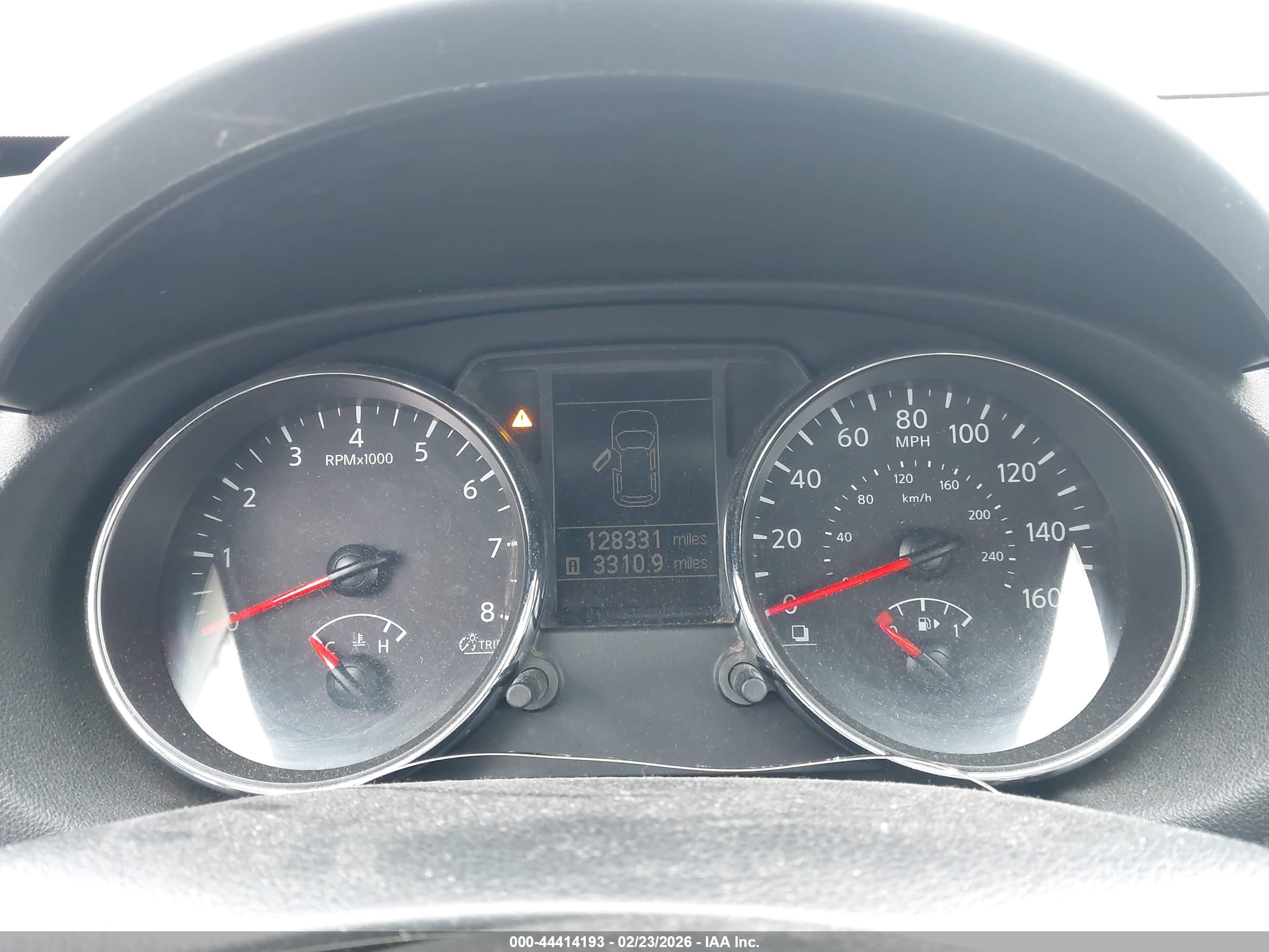 NISSAN ROGUE image 7
