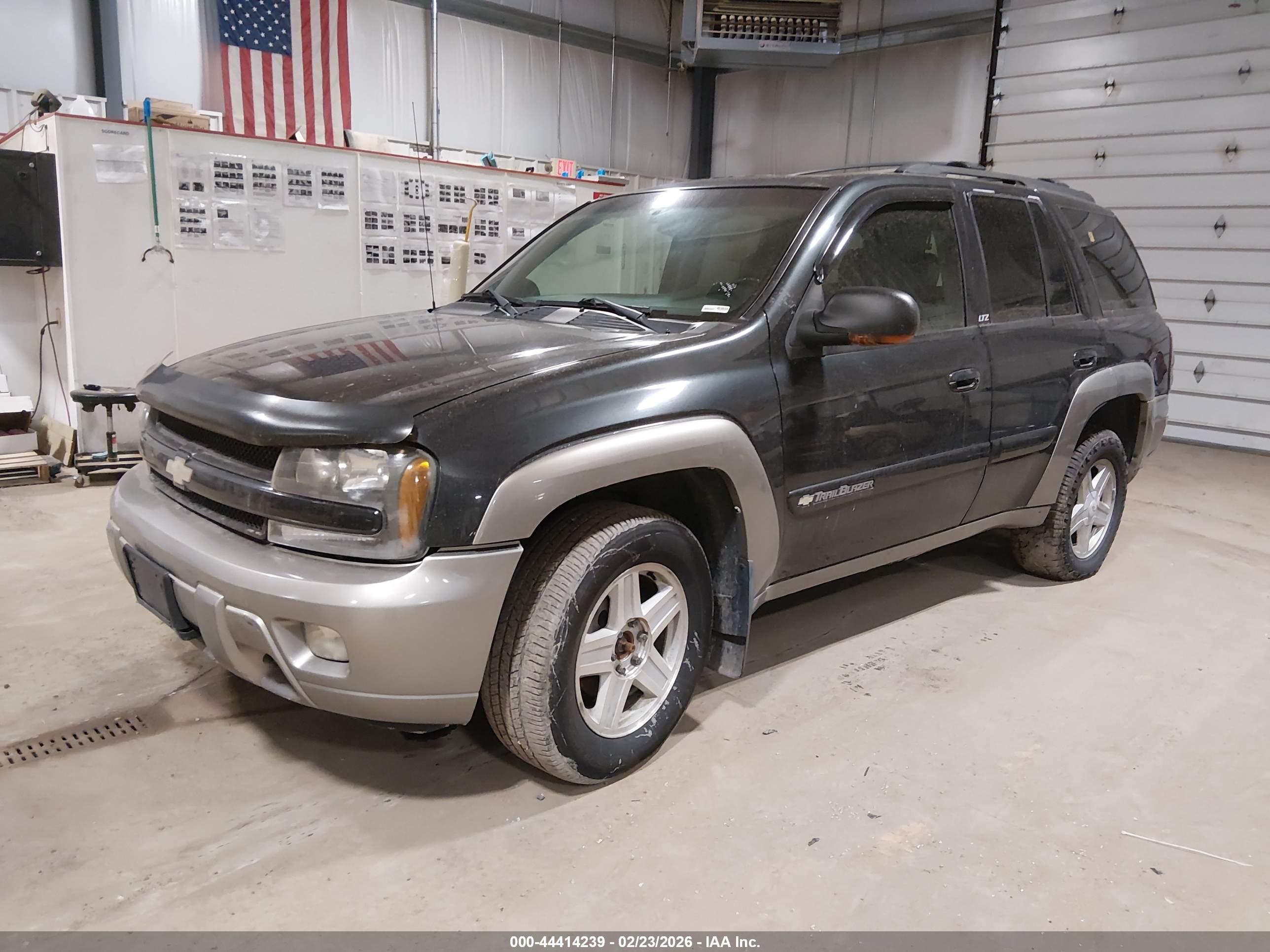 CHEVROLET TRAILBLAZER image 2