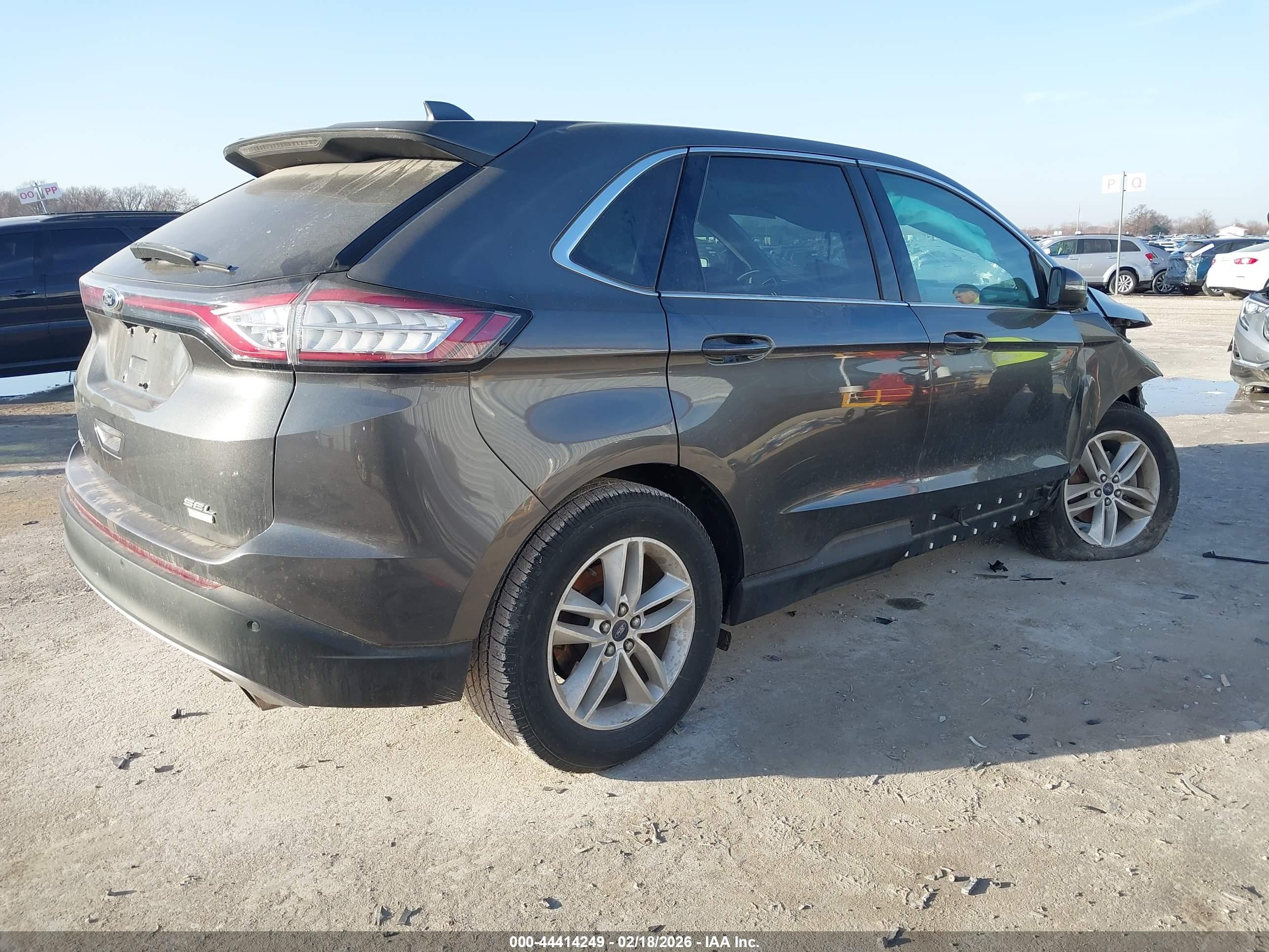 FORD EDGE image 4