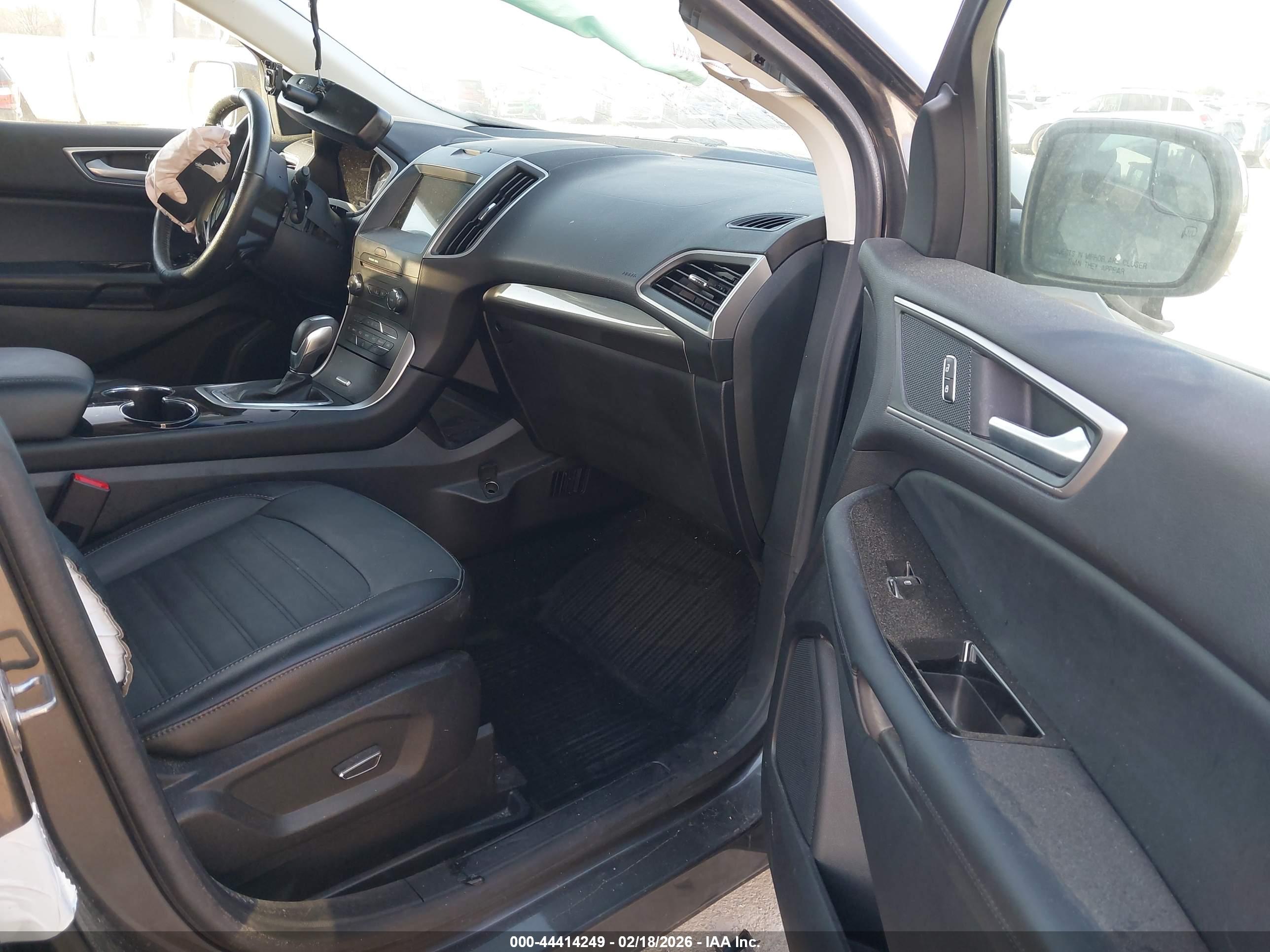 FORD EDGE image 5