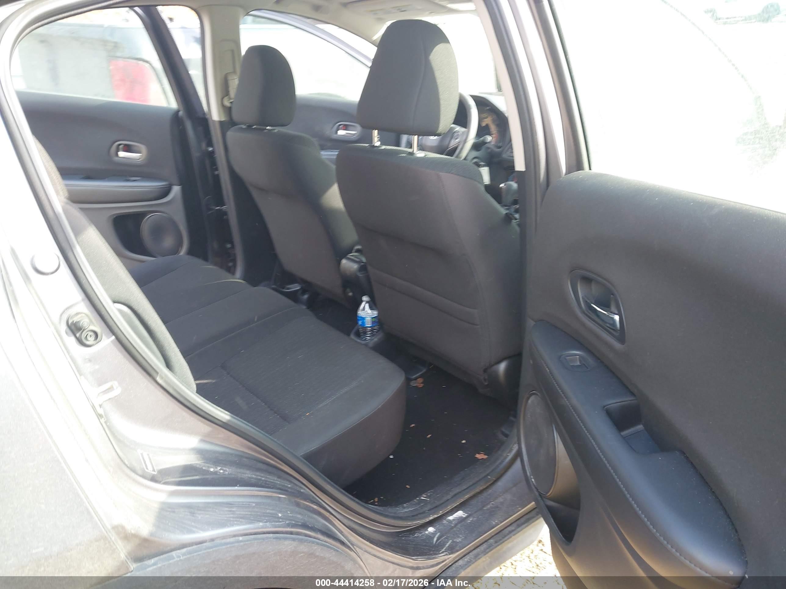 HONDA HR-V image 8