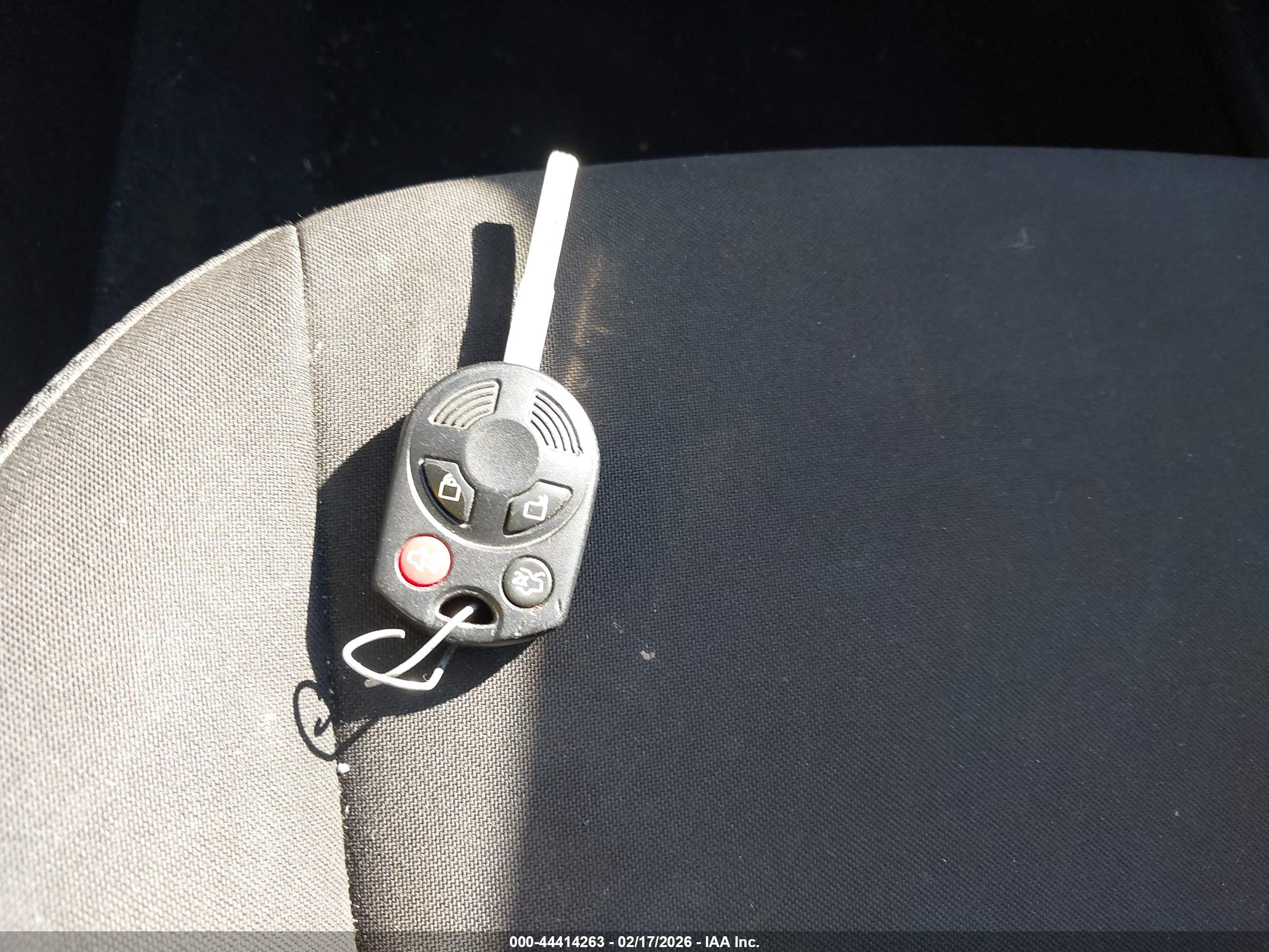 FORD FOCUS image 11