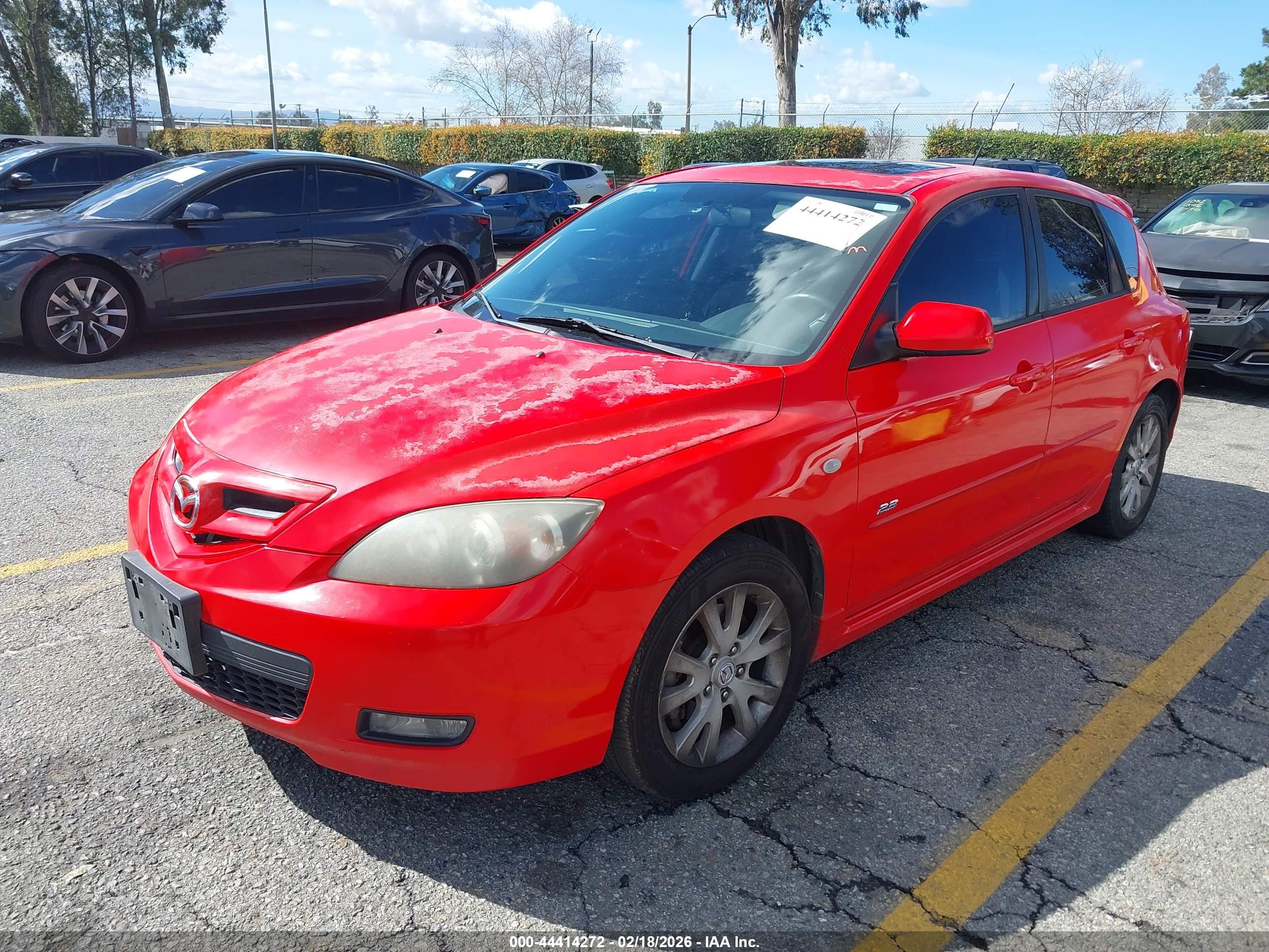 MAZDA MAZDA3 image 2