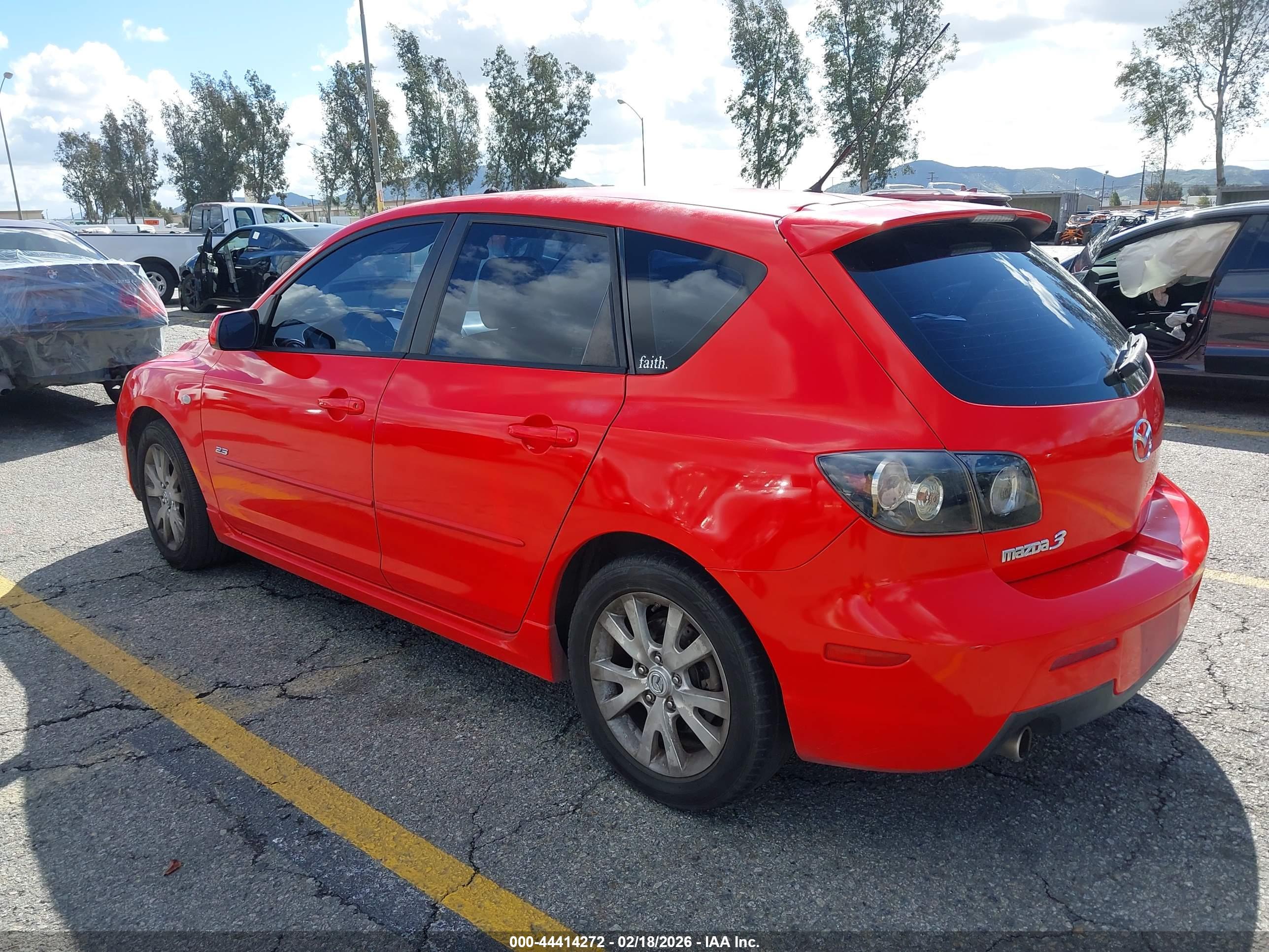MAZDA MAZDA3 image 3