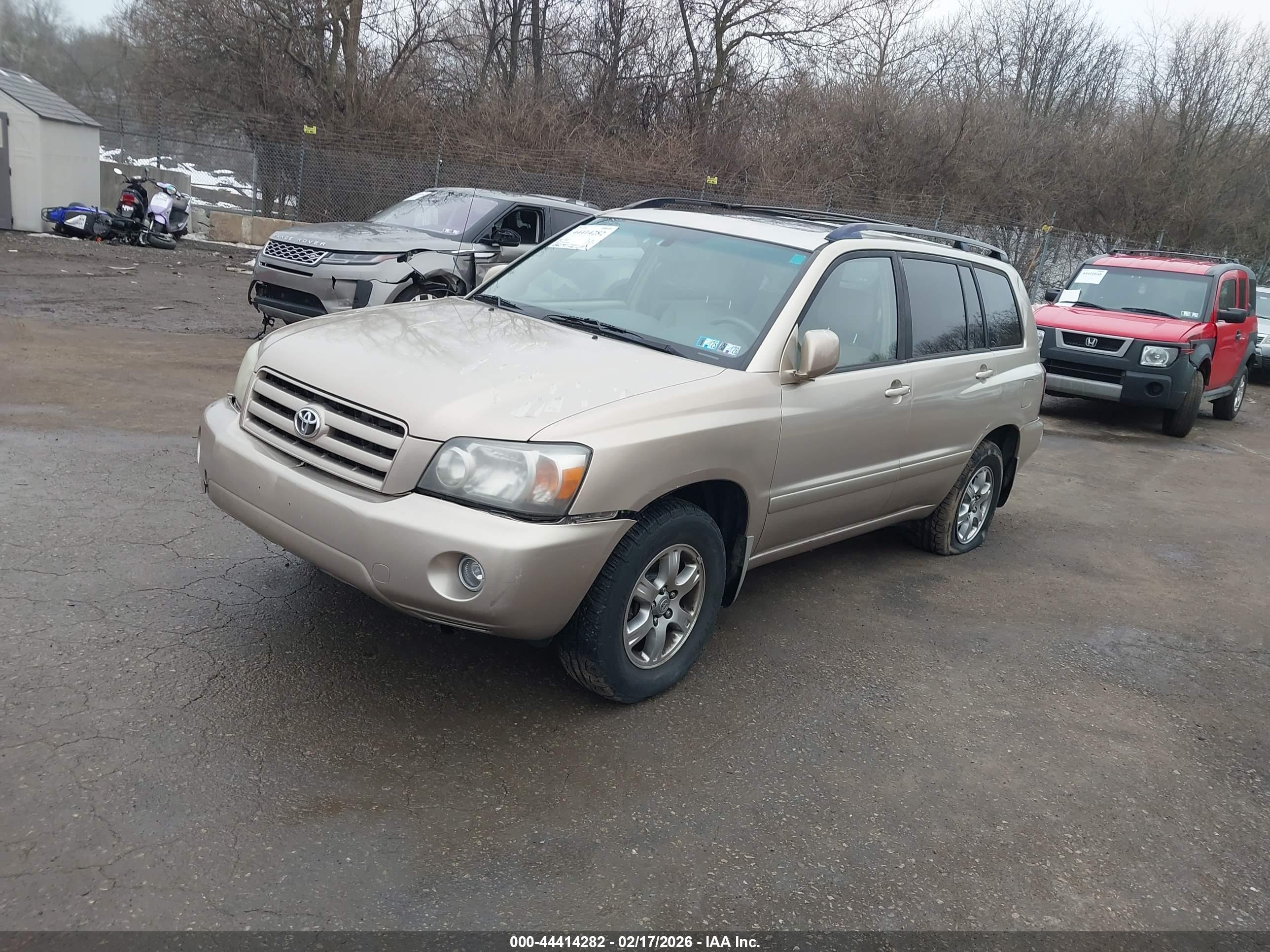 TOYOTA HIGHLANDER image 2