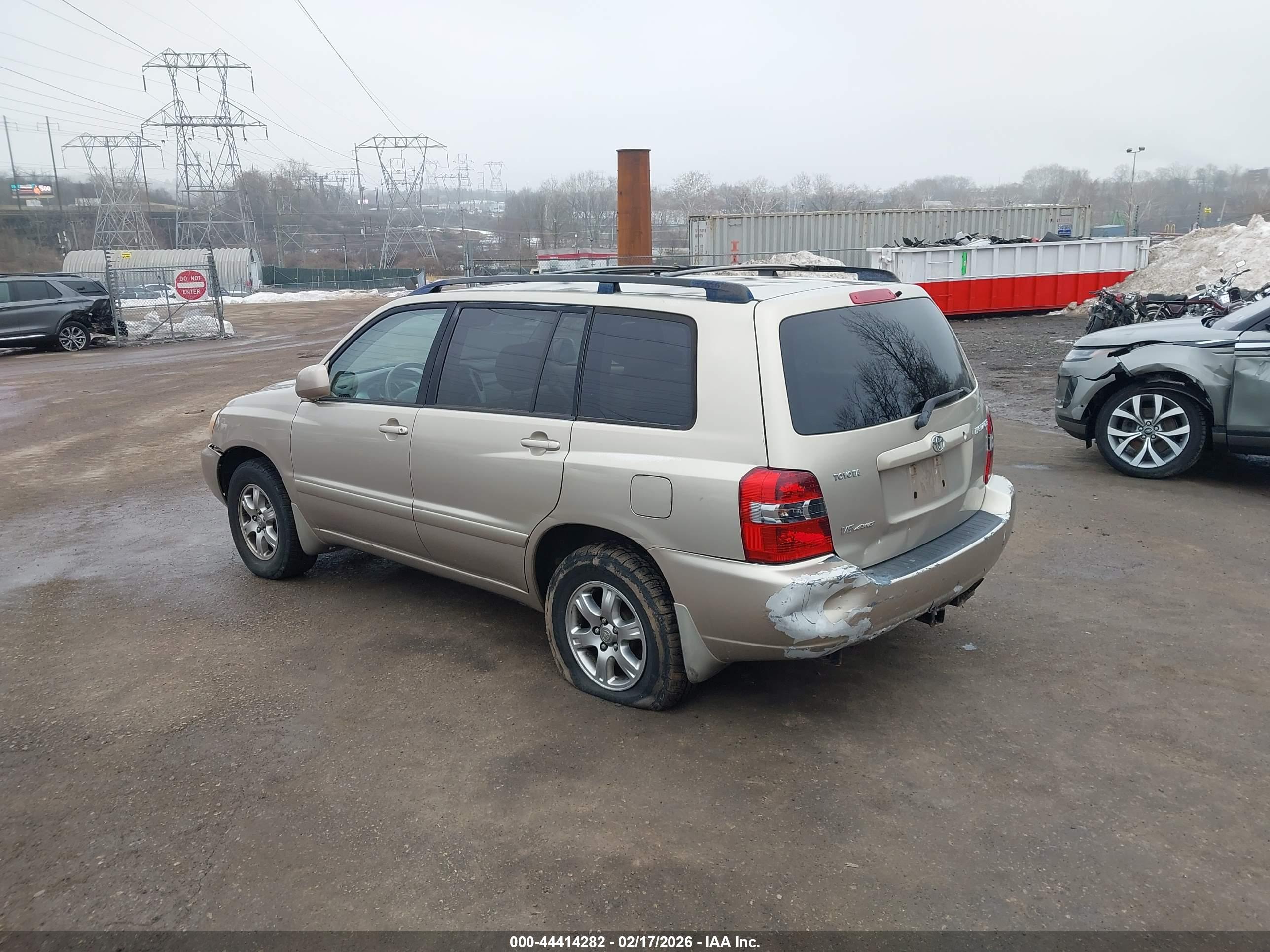 TOYOTA HIGHLANDER image 3