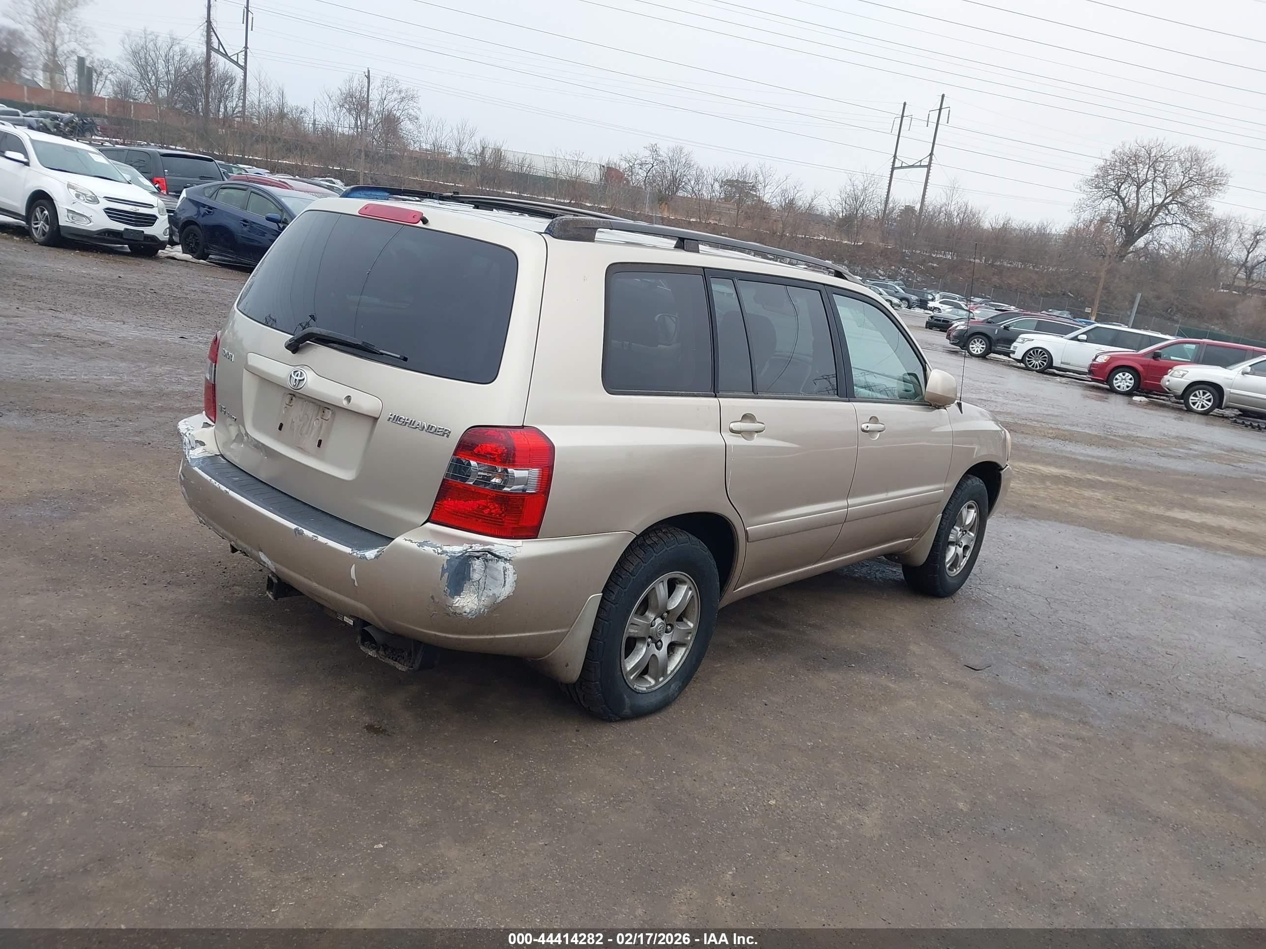 TOYOTA HIGHLANDER image 4