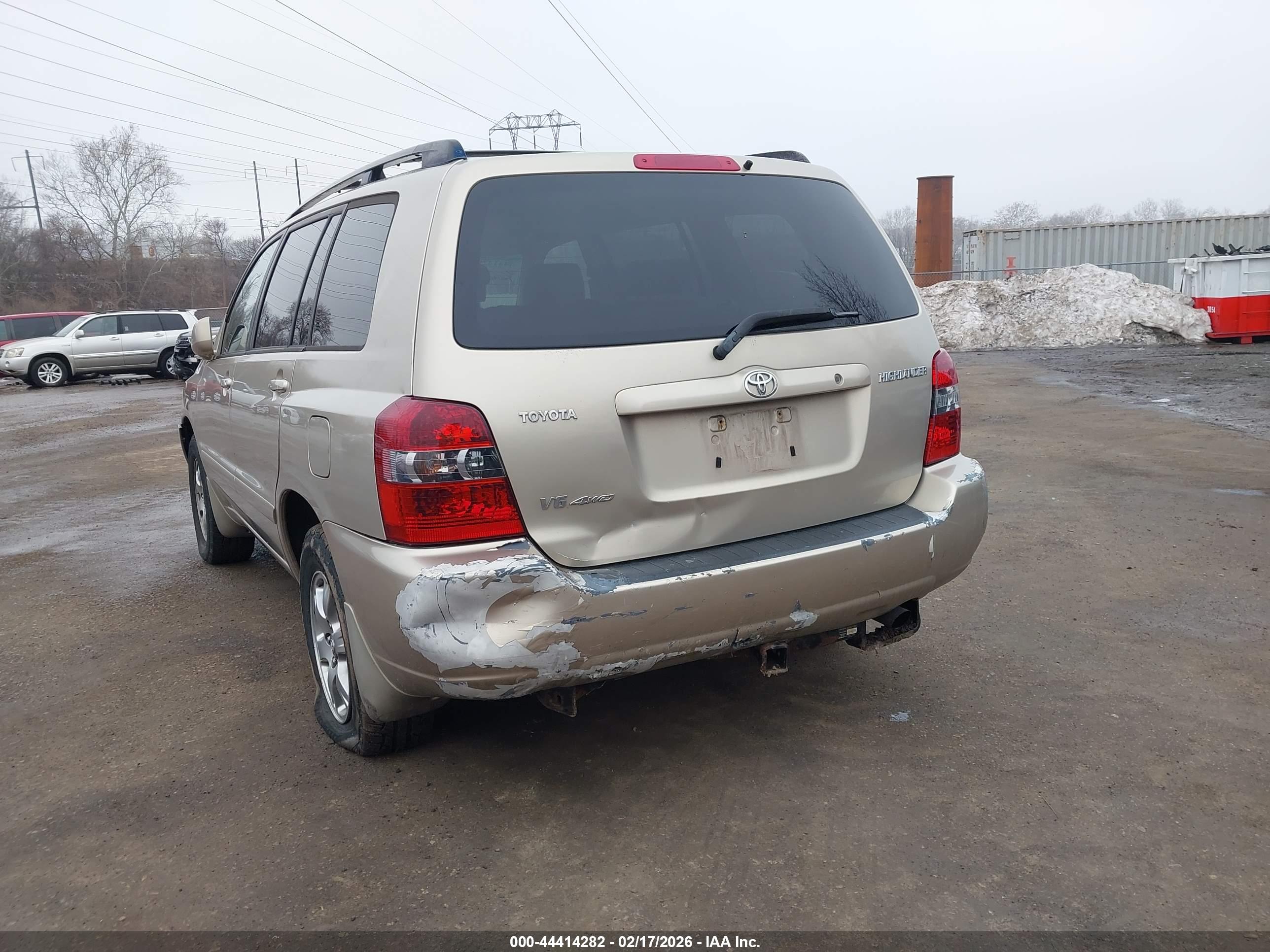 TOYOTA HIGHLANDER image 6