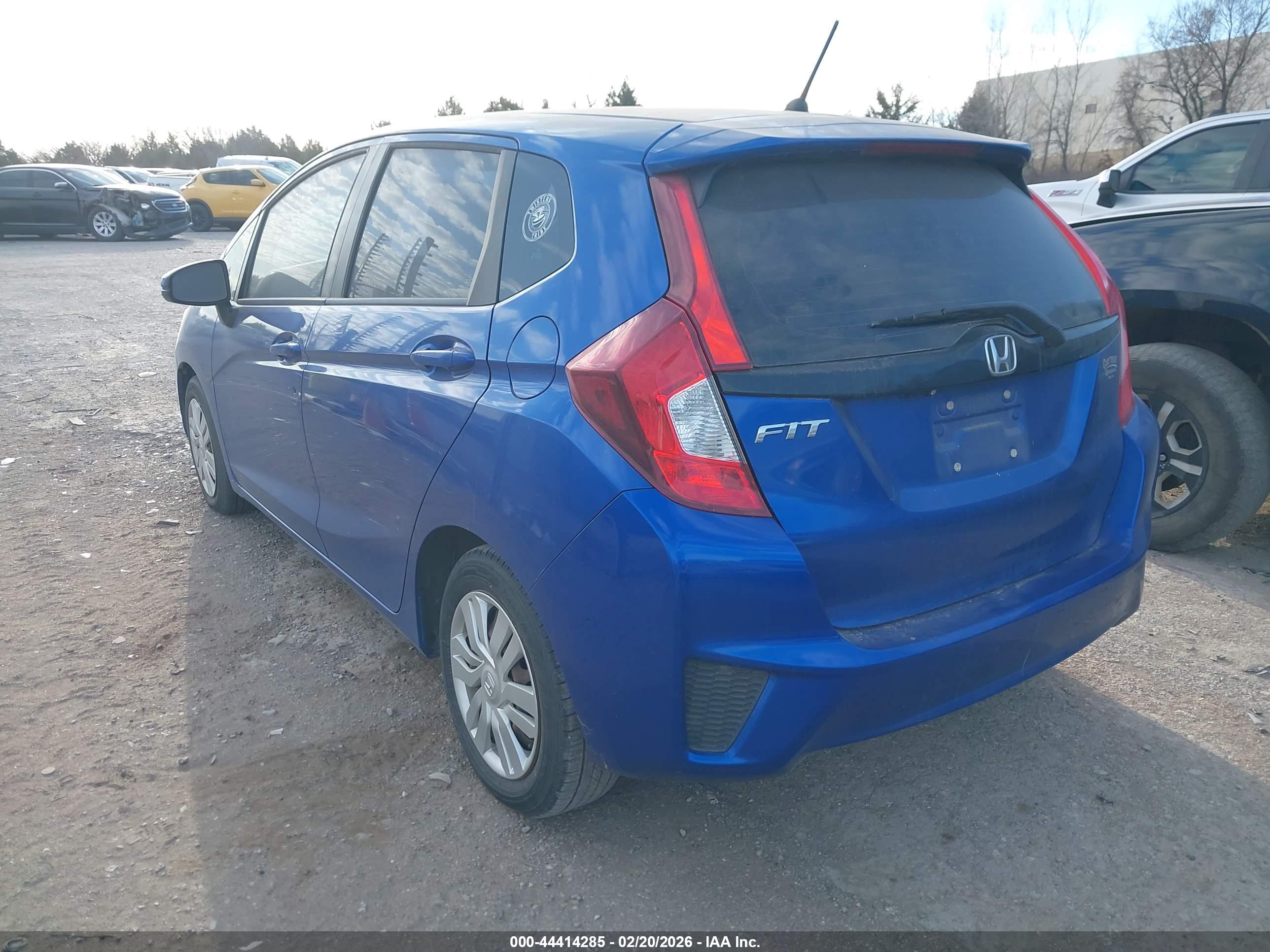 HONDA FIT image 3