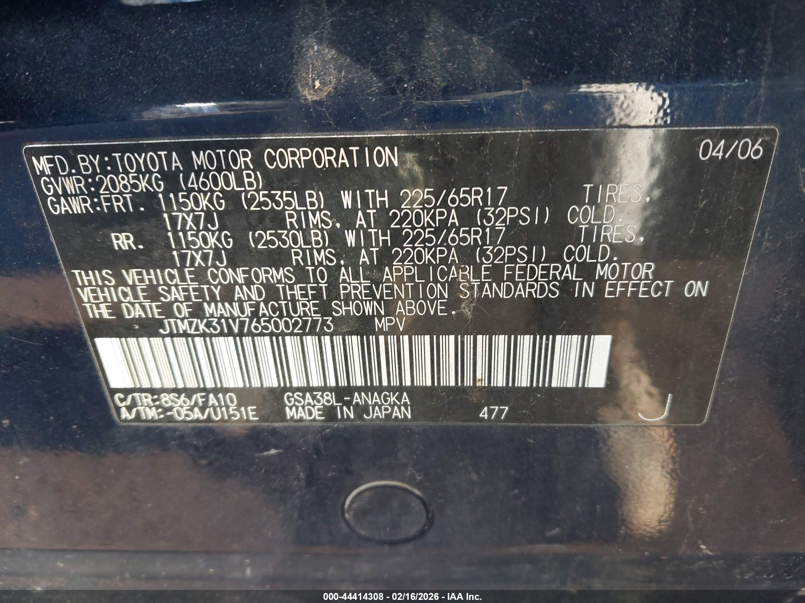 TOYOTA RAV4 image 9