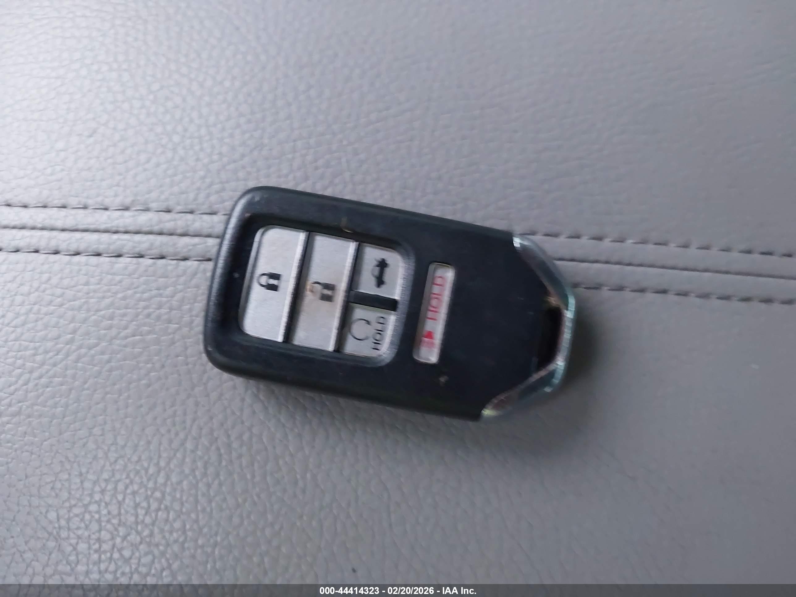 HONDA ACCORD image 11