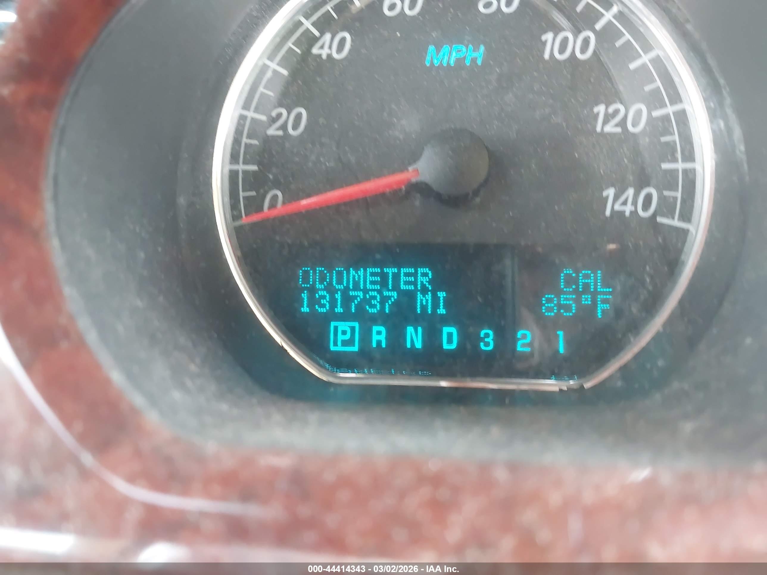 BUICK LUCERNE image 7