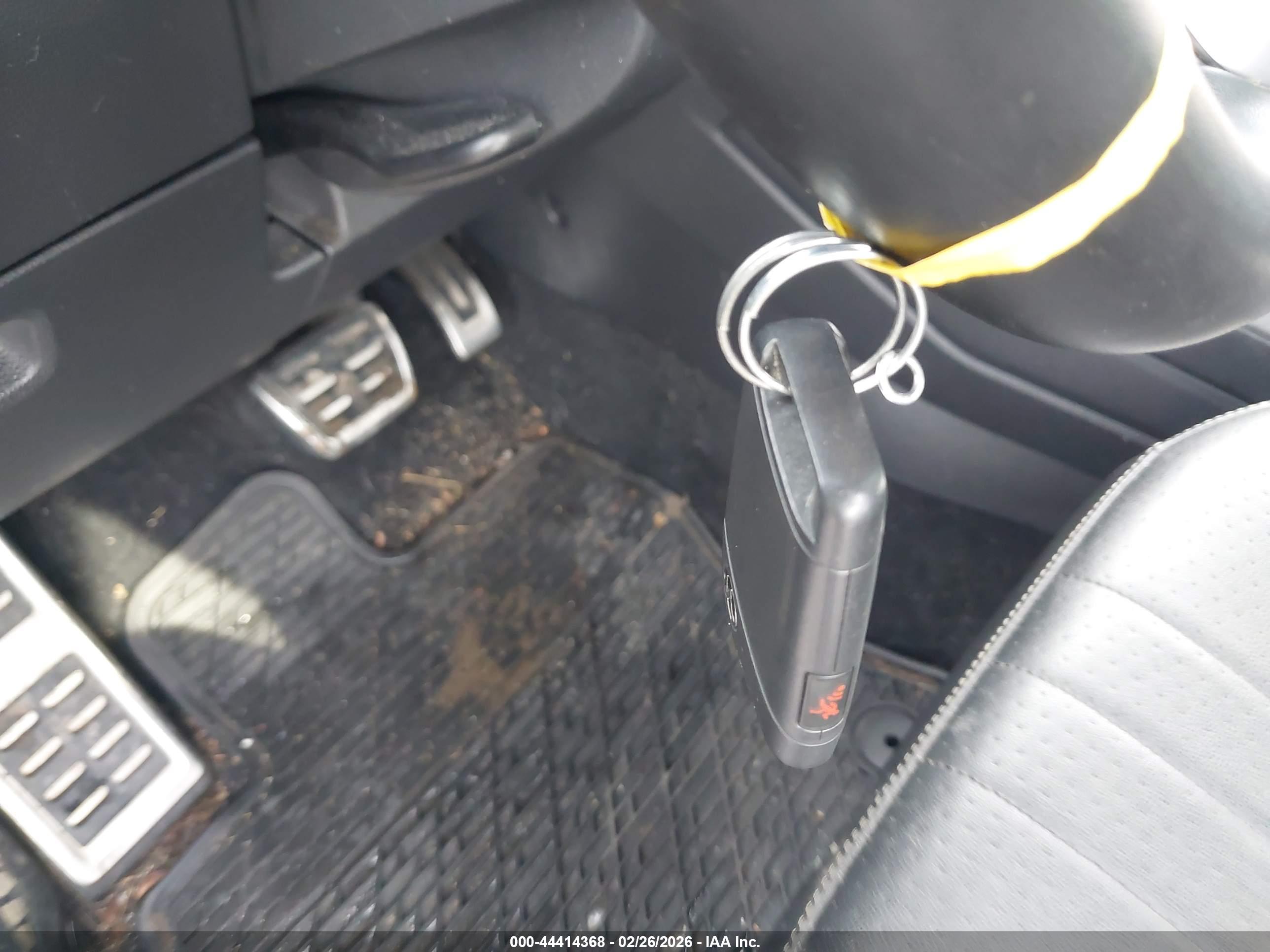 VOLKSWAGEN TIGUAN image 11
