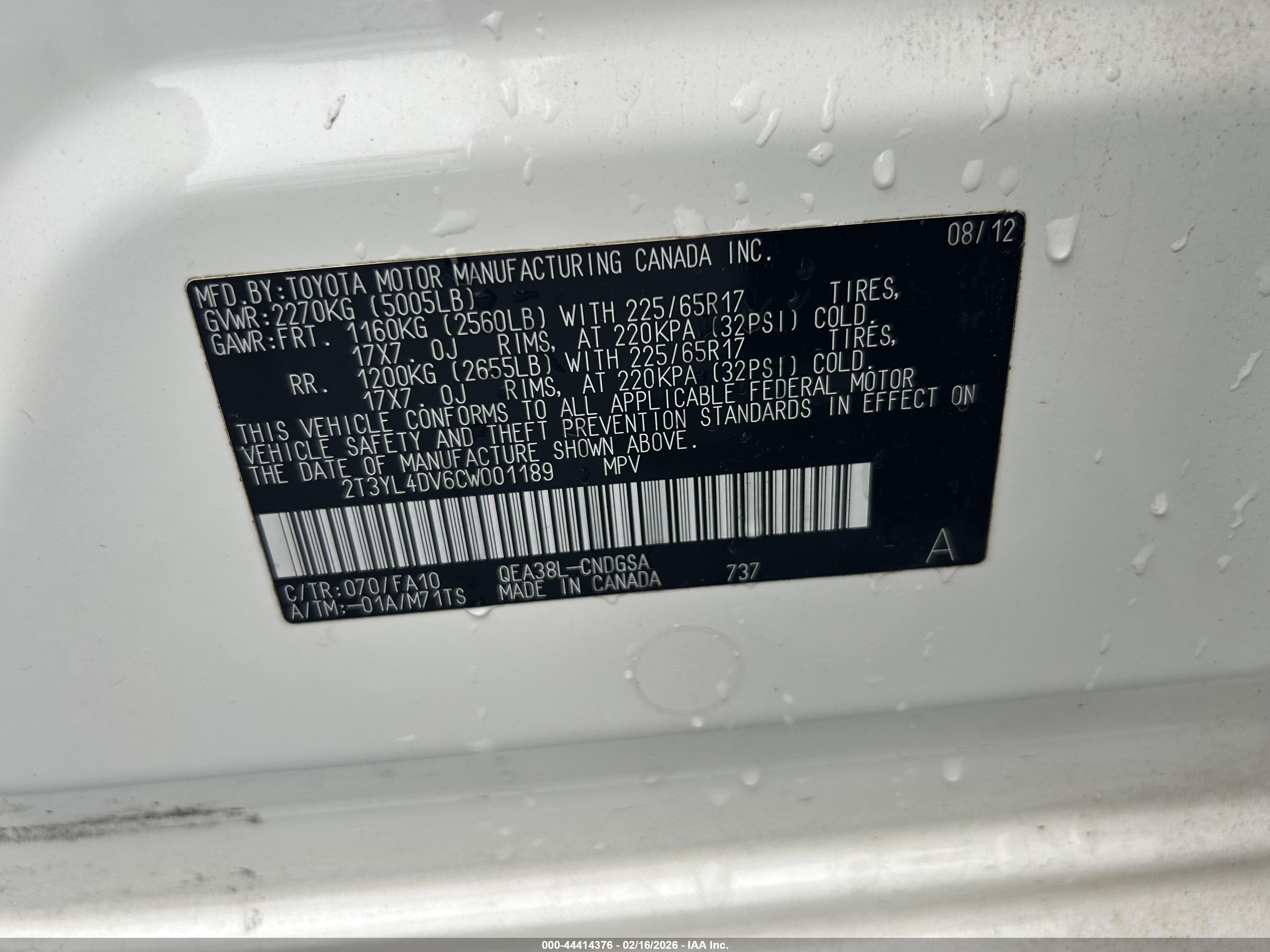 TOYOTA RAV4 image 9