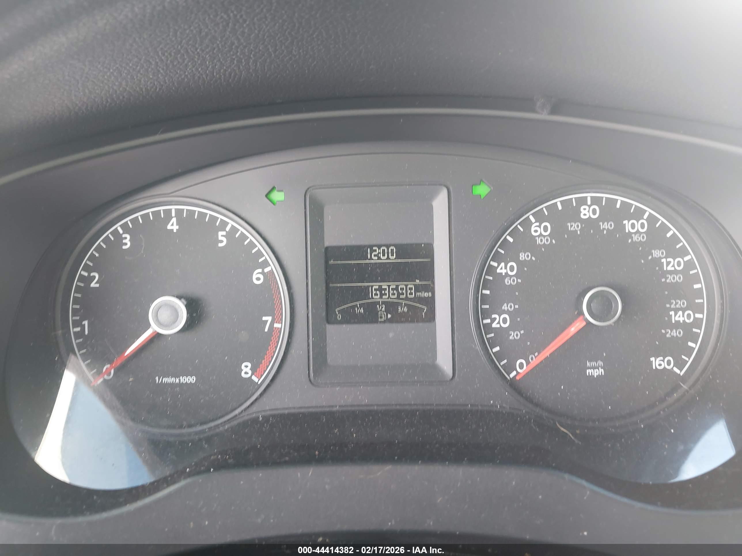 VOLKSWAGEN JETTA image 7