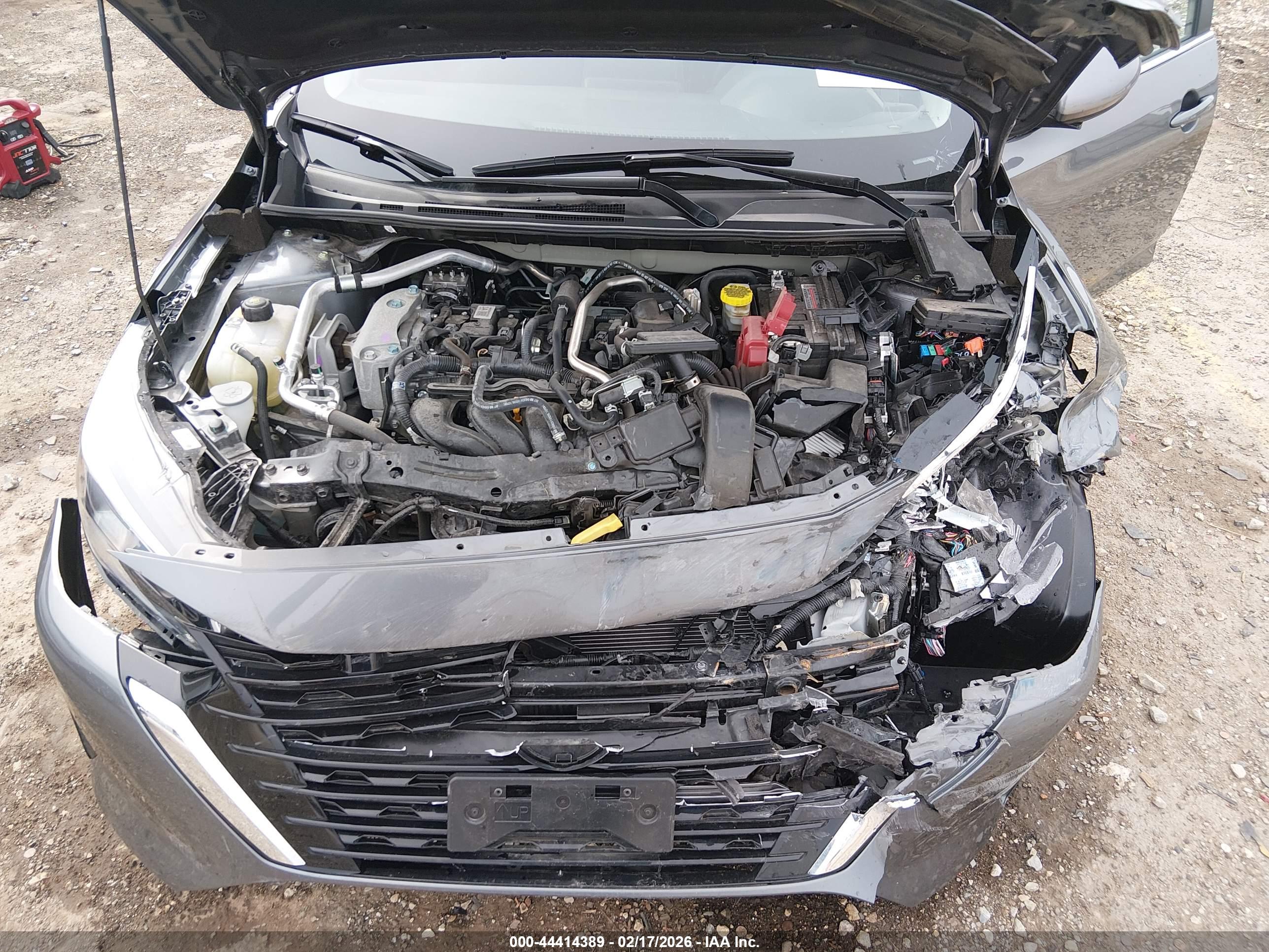 NISSAN SENTRA image 10