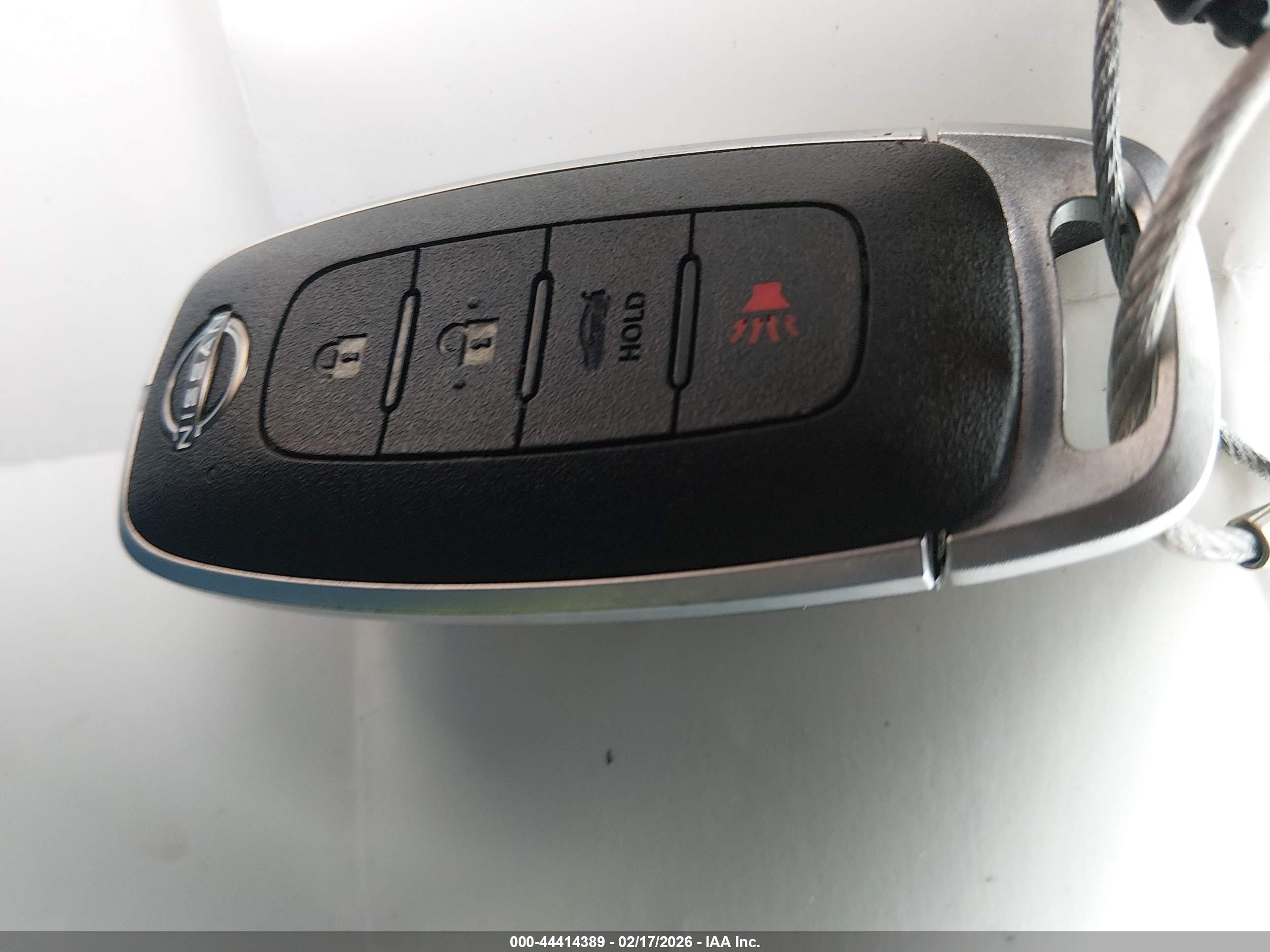 NISSAN SENTRA image 11