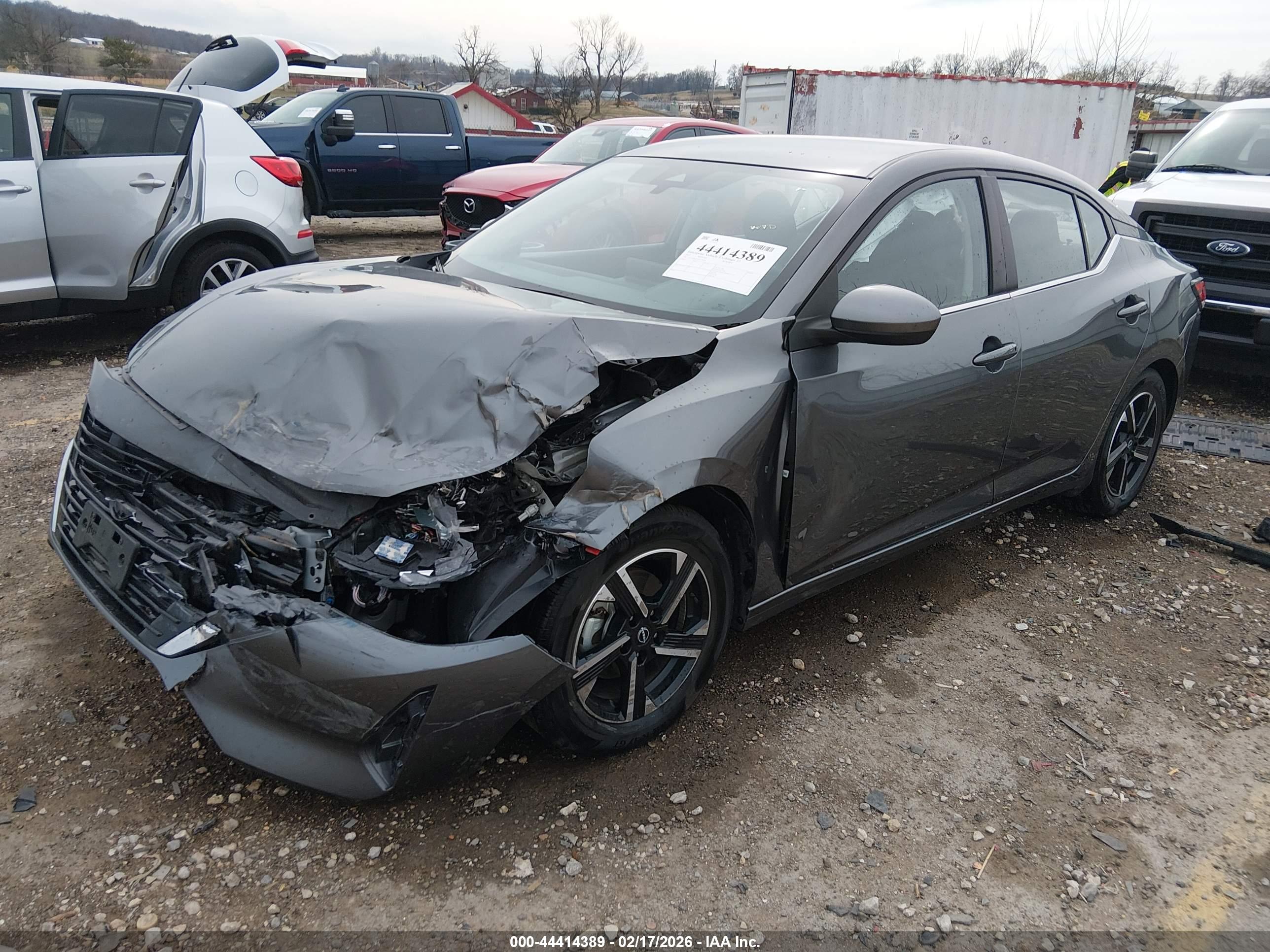NISSAN SENTRA image 2