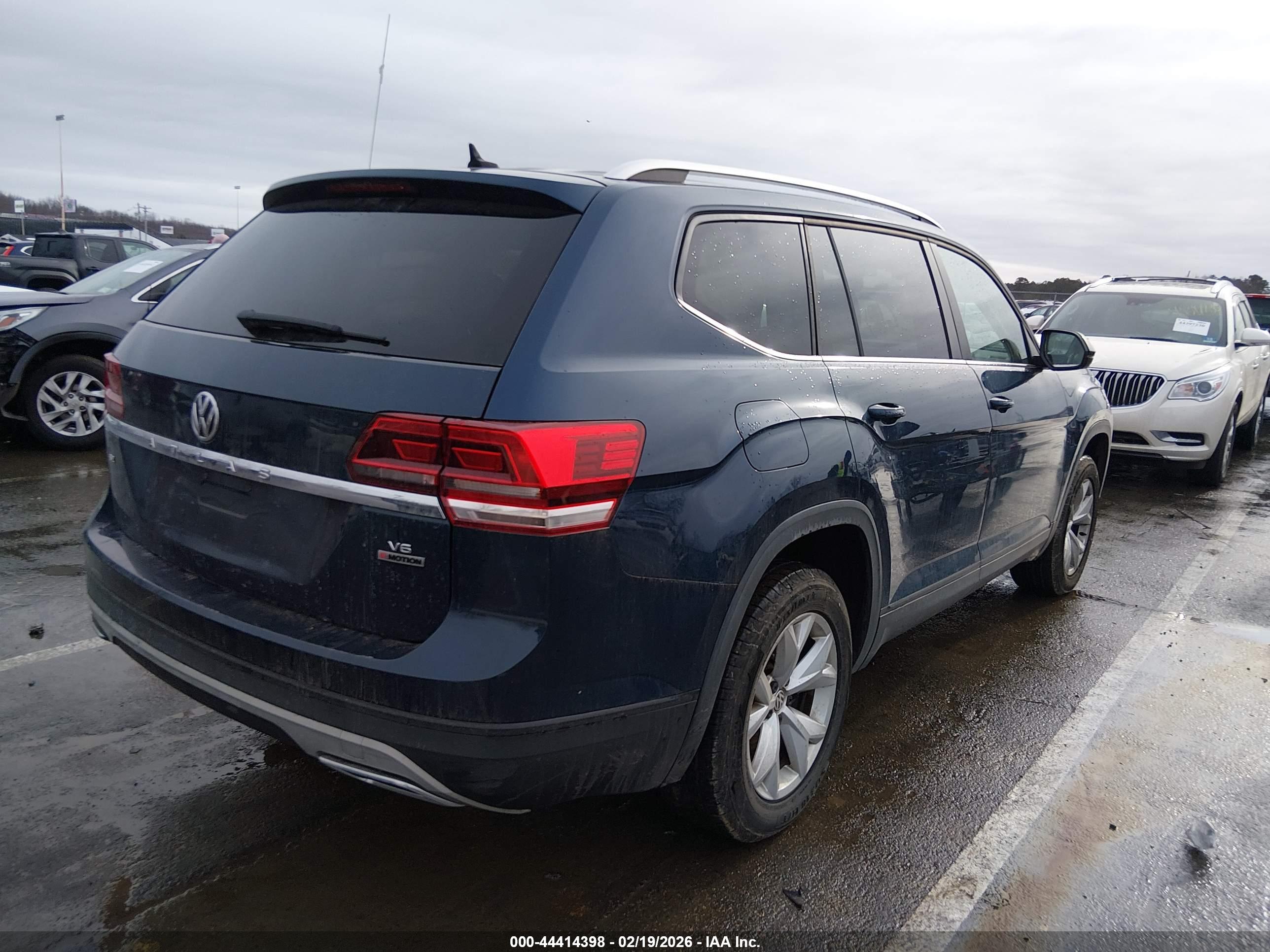VOLKSWAGEN ATLAS image 4