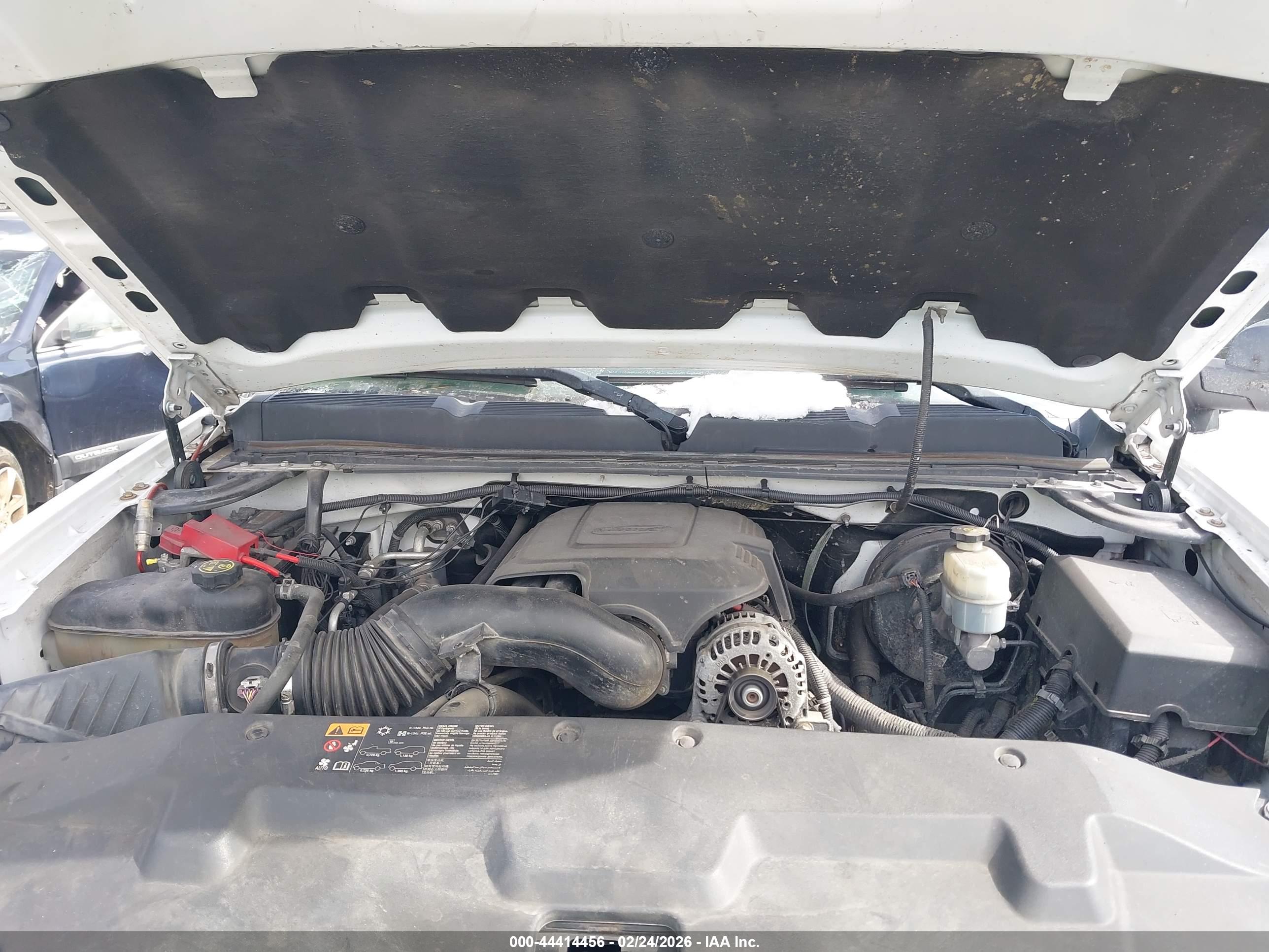 CHEVROLET SILVERADO image 10