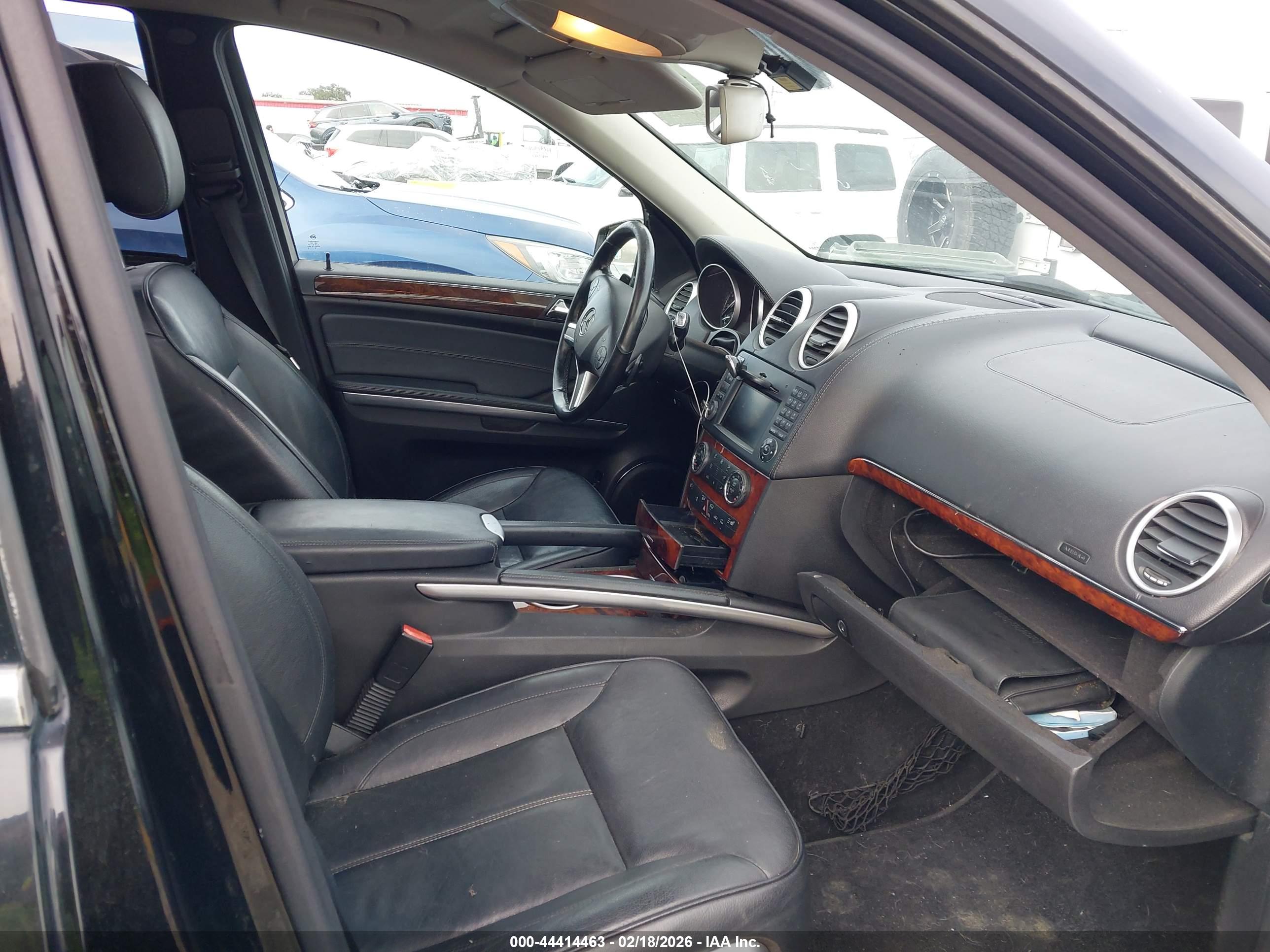 MERCEDES-BENZ GL image 5