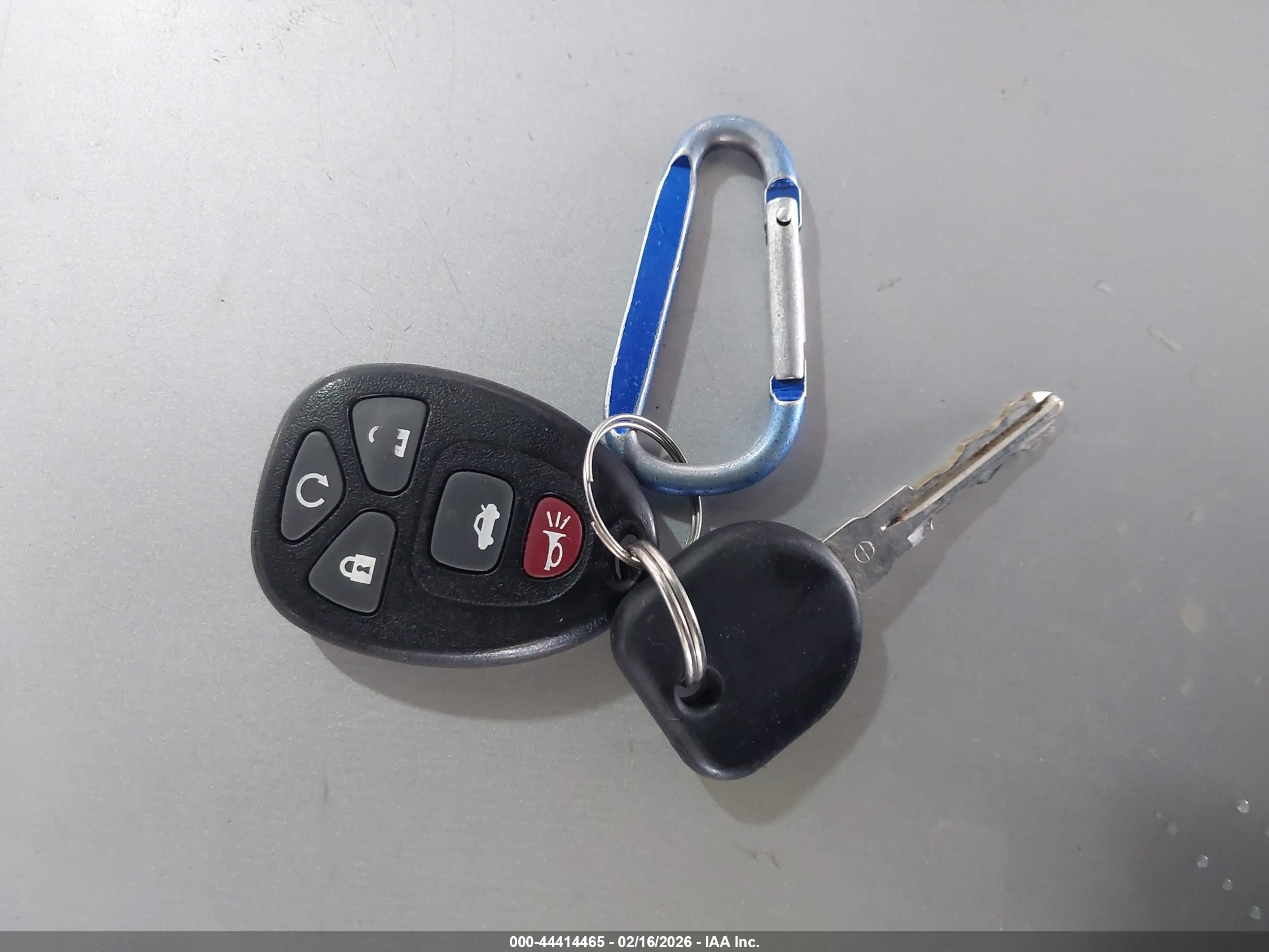 CHEVROLET EQUINOX image 11