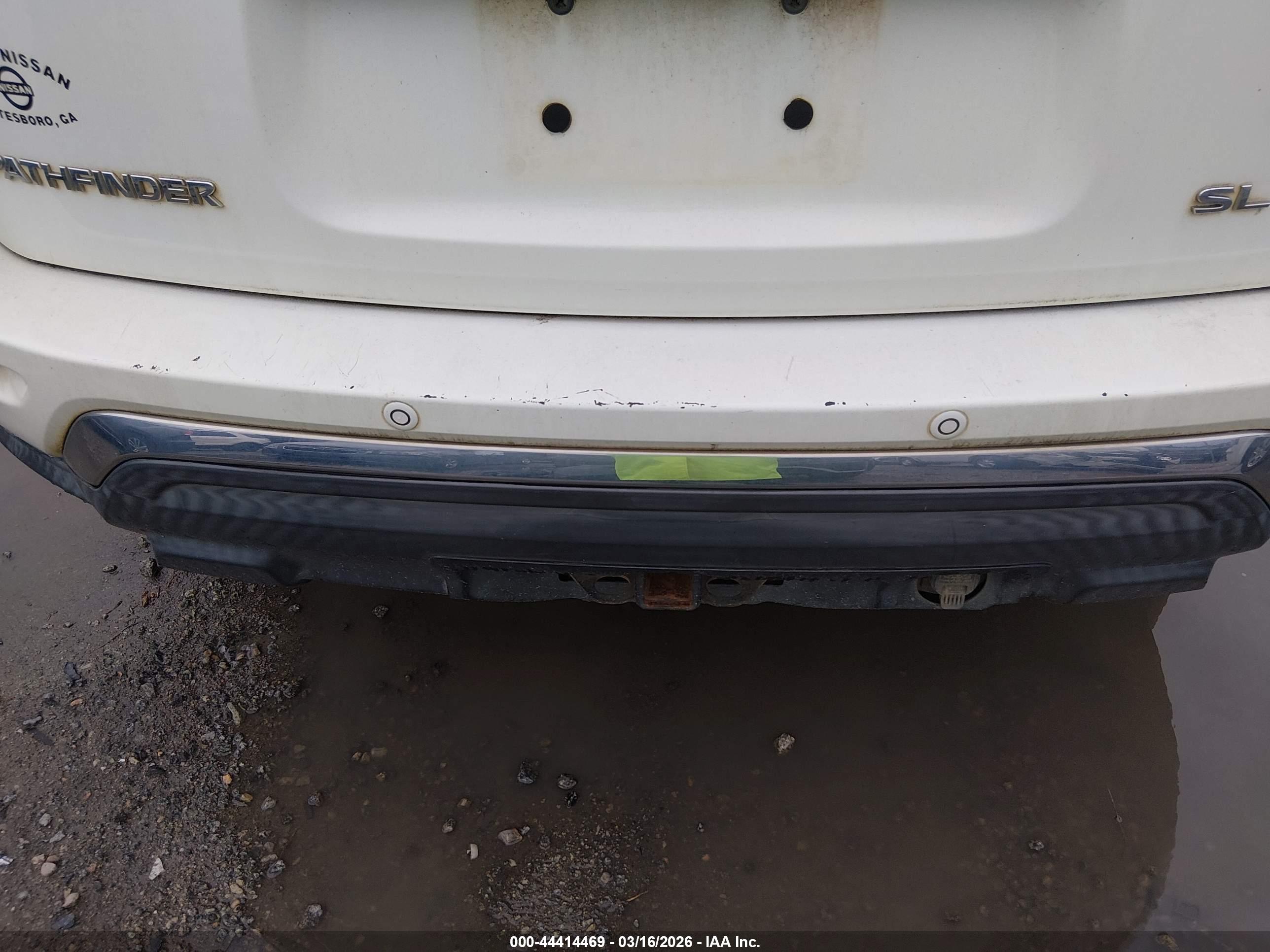 NISSAN PATHFINDER image 6