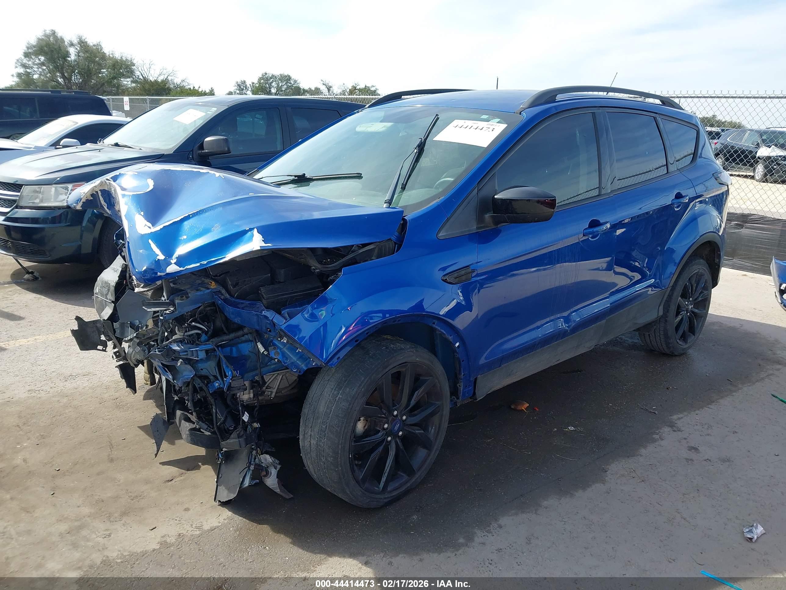 FORD ESCAPE image 2