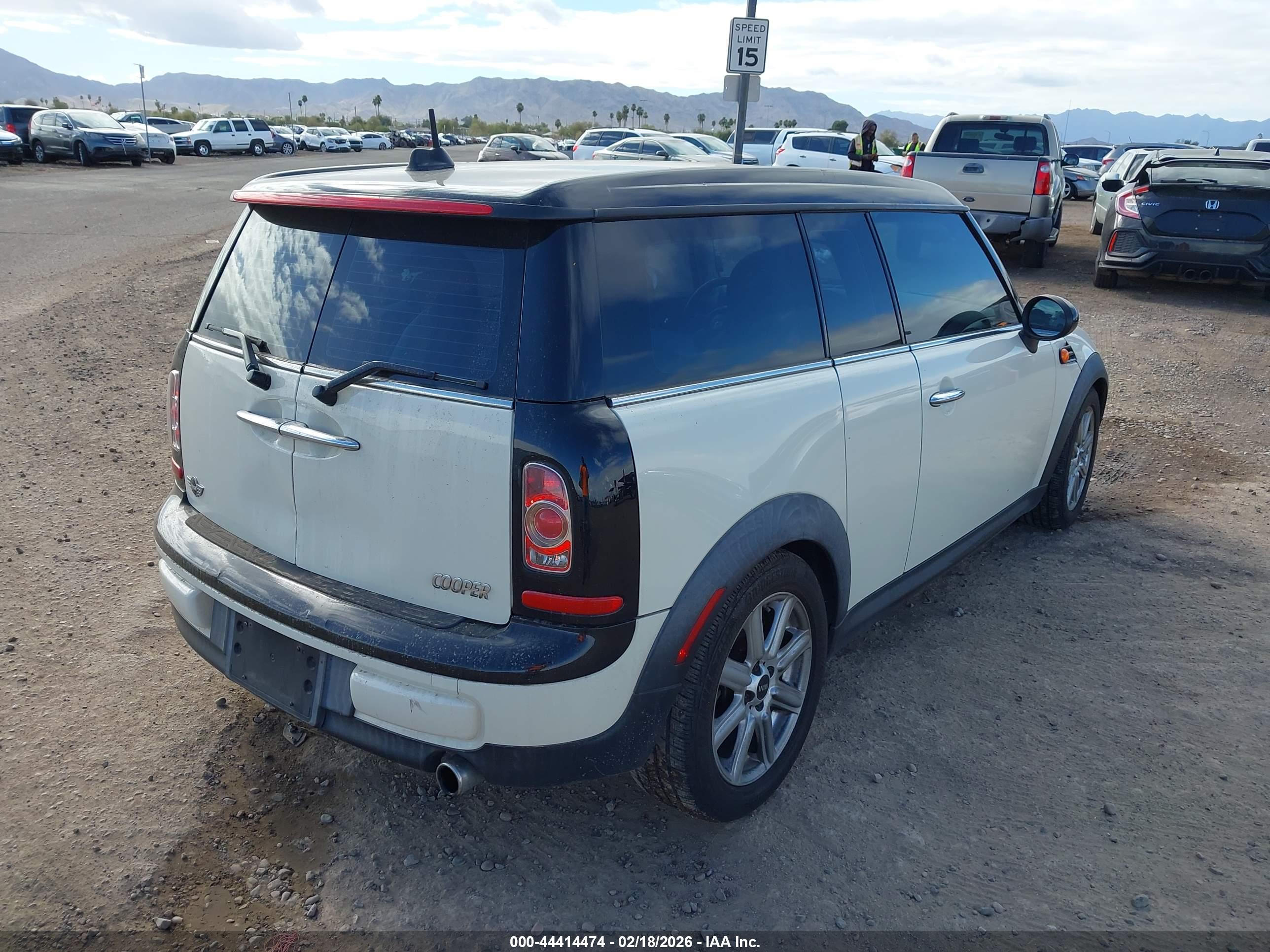 MINI CLUBMAN image 4