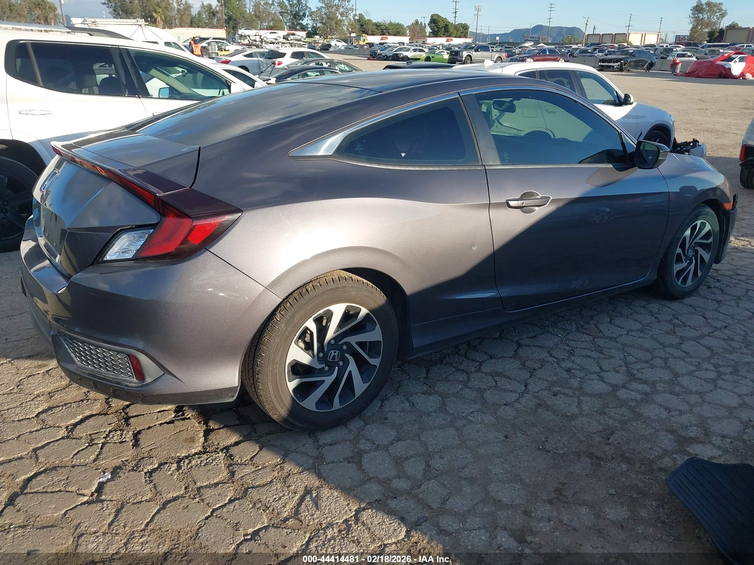 HONDA CIVIC image 4