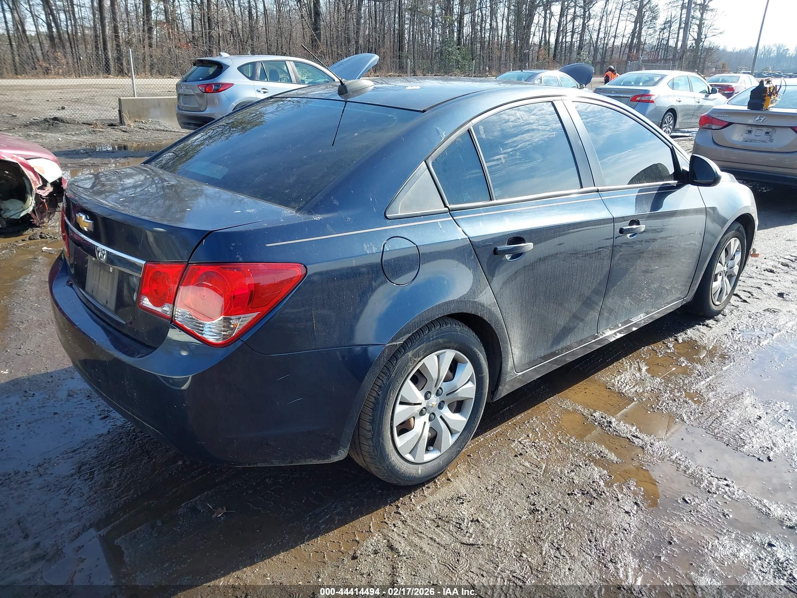 CHEVROLET CRUZE image 4