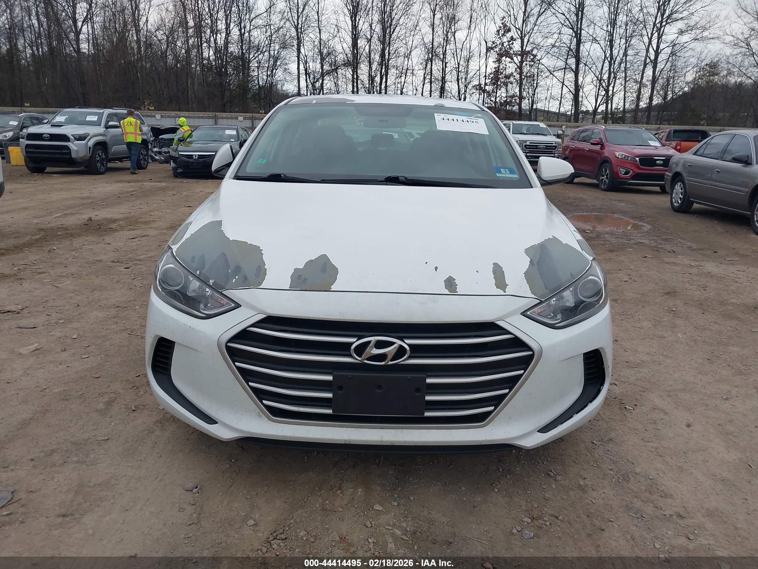 HYUNDAI ELANTRA image 6