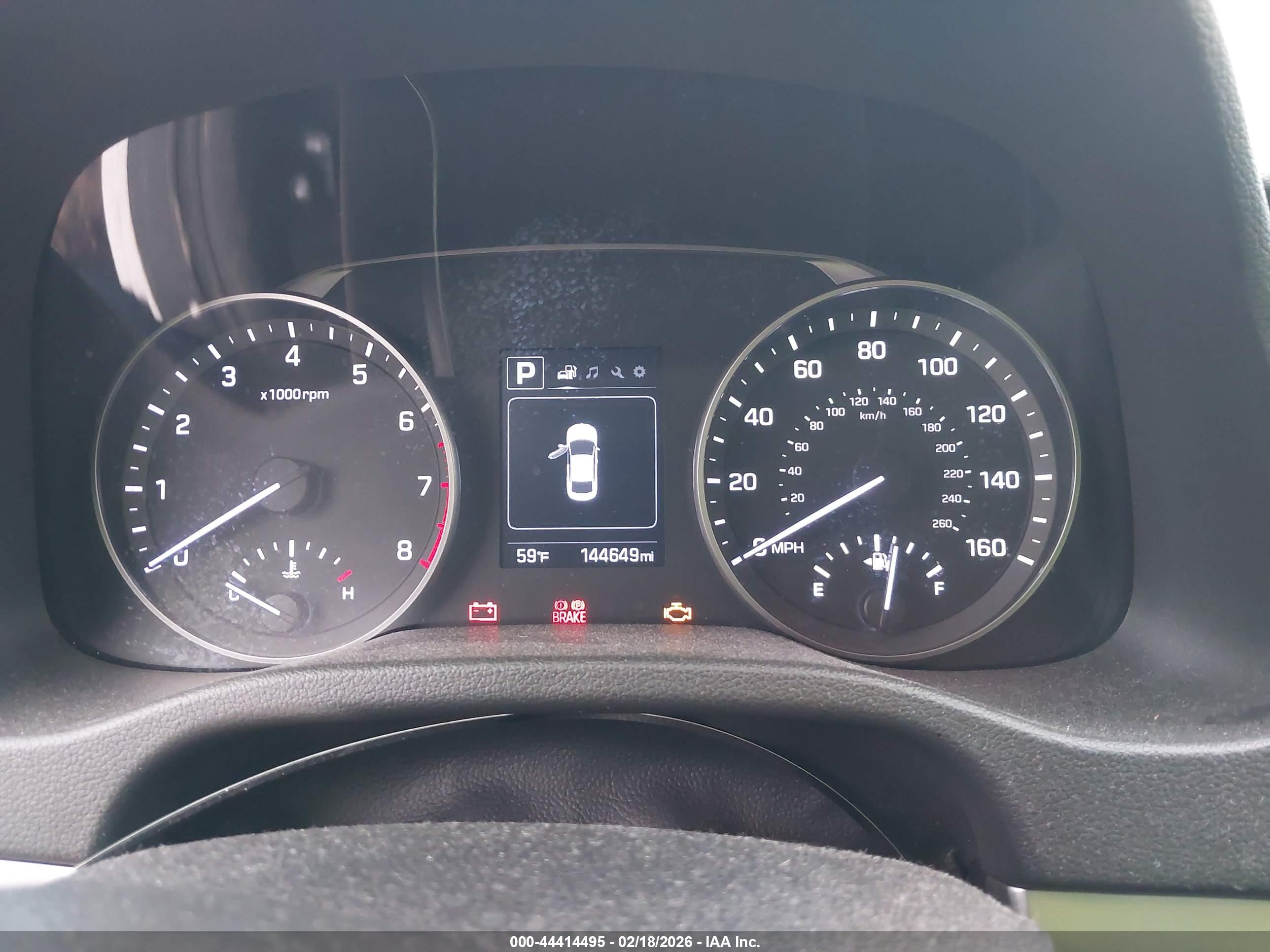 HYUNDAI ELANTRA image 7